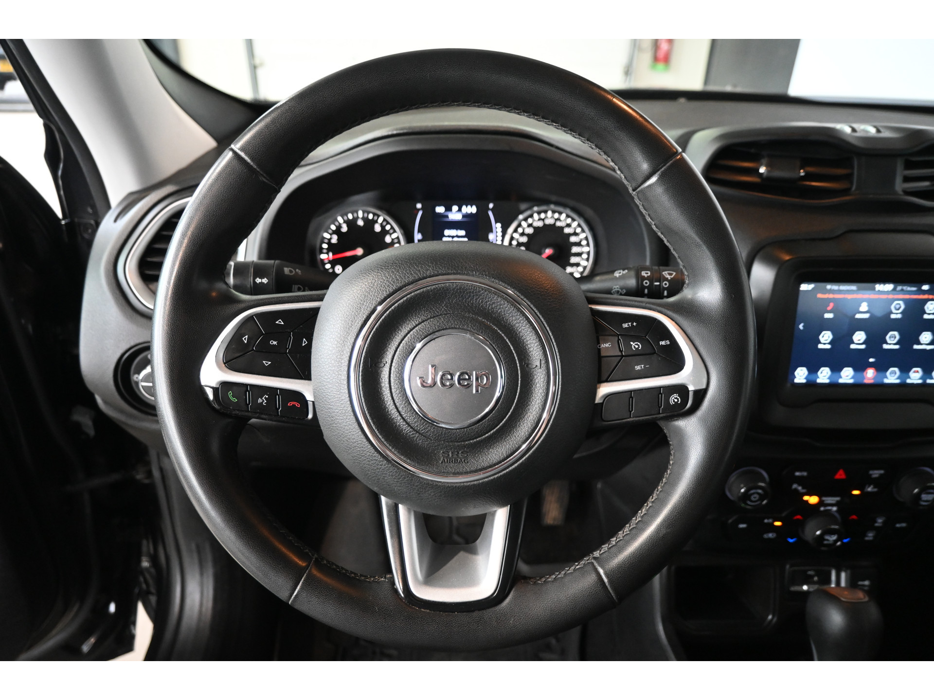 Jeep Renegade 1.3T Limited Automaat Clima Carplay Cruise Control 1e Eigenaar Rijklaarprijs! Inruil Mogelijk!