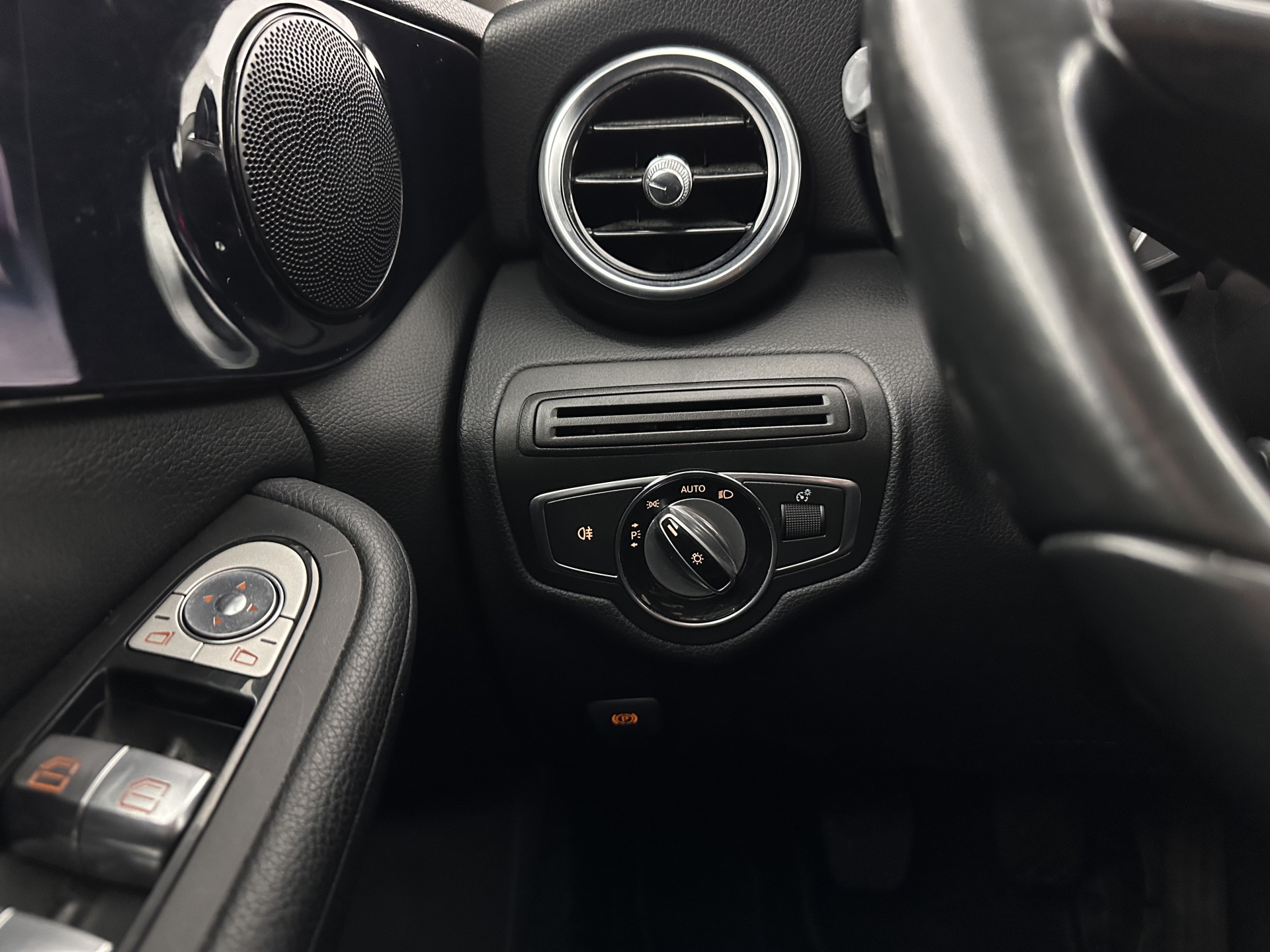 Mercedes-Benz C-klasse Estate 220 CDI Lease Edition *FULL-LED | NAVI-FULLMAP | COMFORTSEATS | ECC | PDC | CRUISE | PRIVACY-GLASS | TOWBAR | 17''ALU*