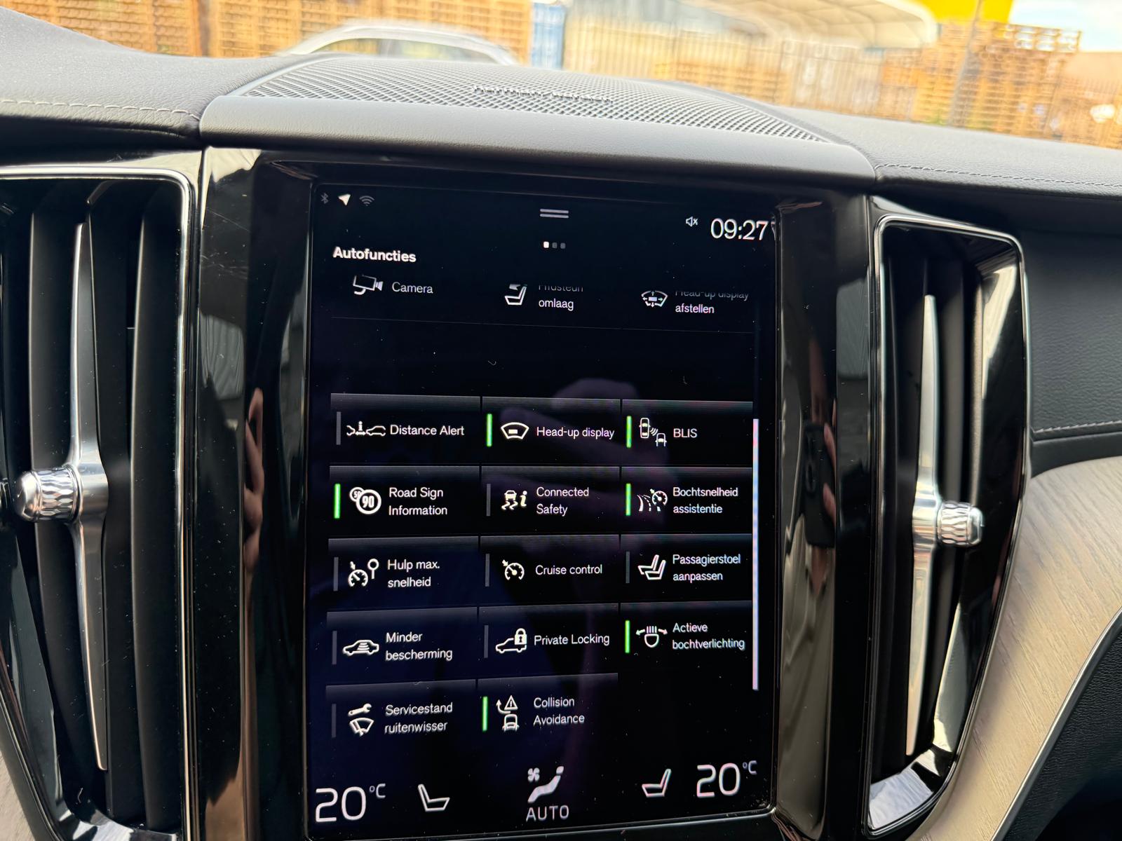 Volvo XC60 2.0 T8 Plug-in hybrid AWD Inscription Exclusive | 1E EIGENAAR | 3/6/12 MND GARANTIE | PANO | LED | ACC | DAB | CARPLAY | TREKHAAK | STOELKOELING |