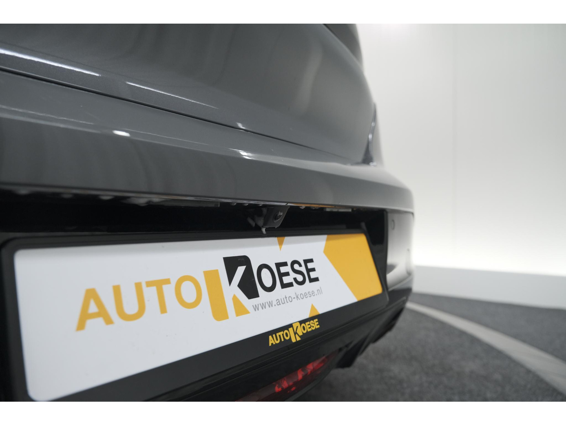 Peugeot 208 PureTech 100 Allure | 360 Camera | Adaptieve Cruise Control | Navigatie | Dodehoekdetectie