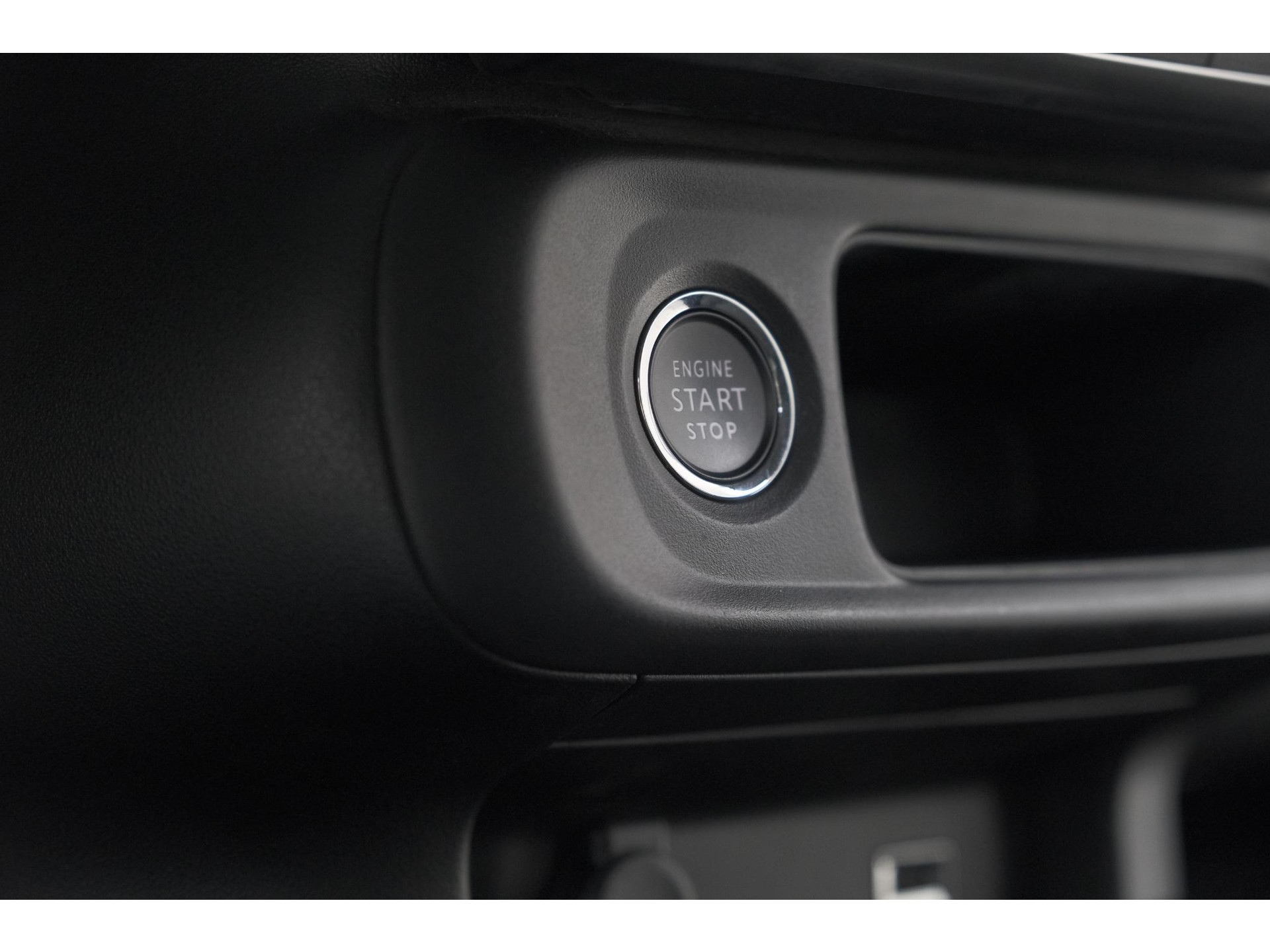 Citroen C3 PureTech 110 Max | Keyless entry/start | Camera | Navigatie | Parkeersensoren | Apple Carplay