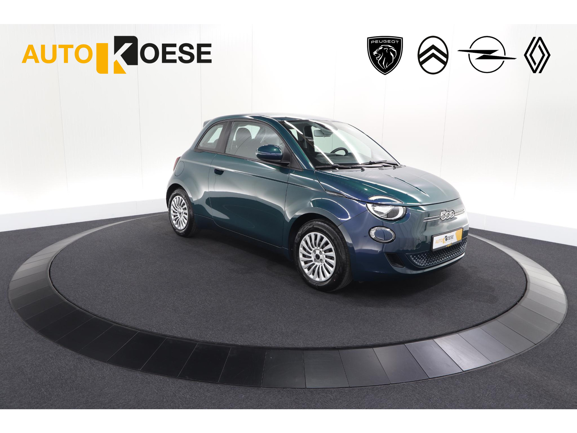 Fiat 500 Urban 42 kWh | 96,9% SOH | 3 Fase Laadfunctie | Camera | Apple Carplay | Parkeersensoren