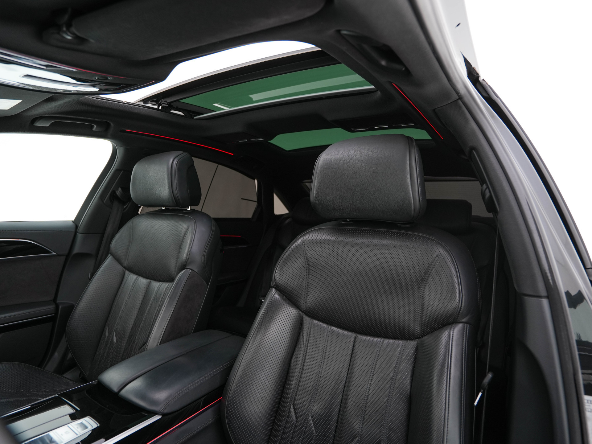 Audi A8 60 TFSI-E Quattro Lang Pro Line Plus (INCL-BTW) *PANO | LEATHER | MATRIX-LED | ADAPTIVE-CRUISE | BLIND-SPOT | SOFT-CLOSE | BANG&OLUFSEN | TOP-VIEW | MEMORY-PACK | MASSAGE | KEYLESS | DIGI-COCKPIT | NAVI-FULLMAP | 20''ALU