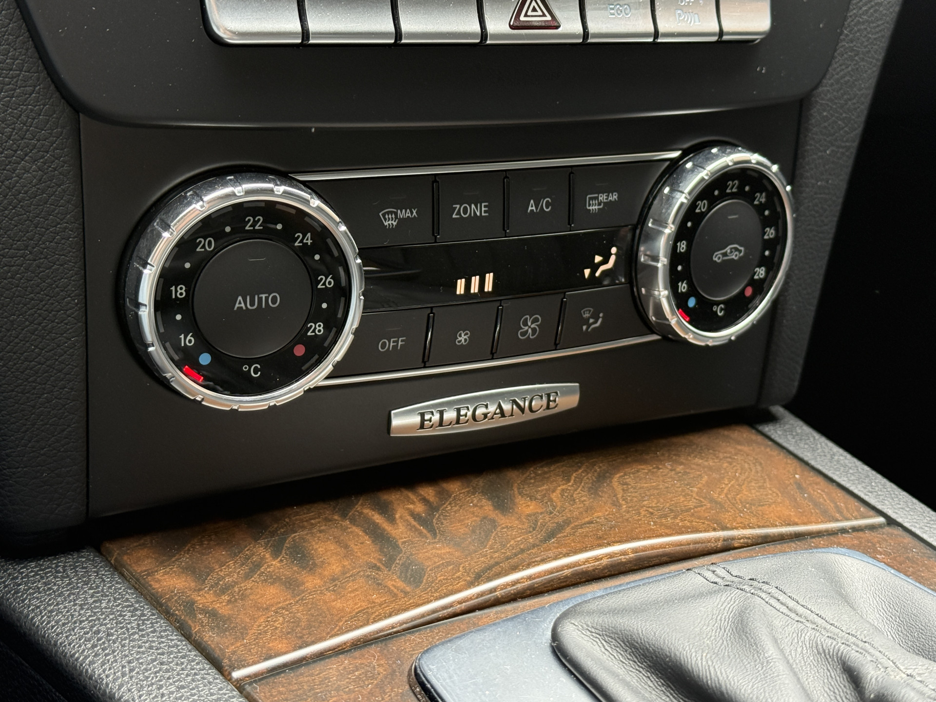 Mercedes-Benz C-klasse 200 Business Class 125! Elegance | Origineel NL | PDC V+A | Navi | BT