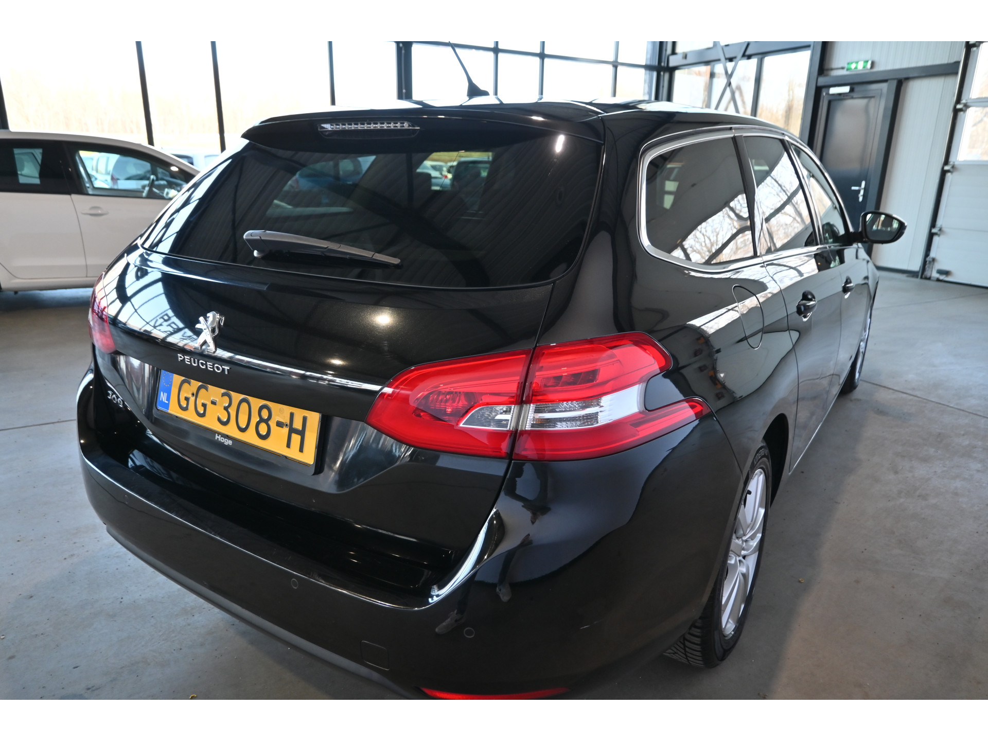 Peugeot 308 SW 1.6 BlueHDI Blue Lease Pack Clima Navigatie Cruise Control Goed Onderhouden! Inruil Mogelijk!