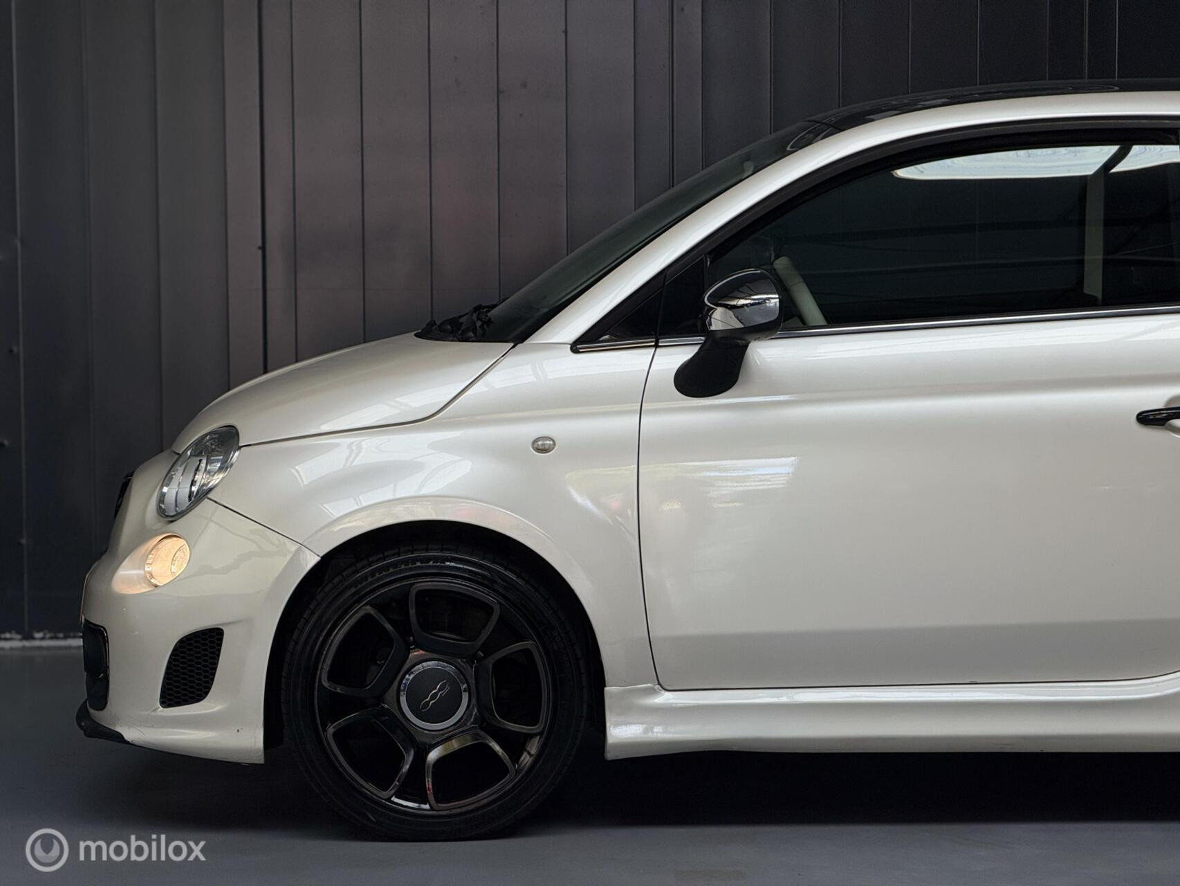 Fiat 500 1.2 Lounge|Automaat|Panodak|Leder|CarPlay|Abarth Look
