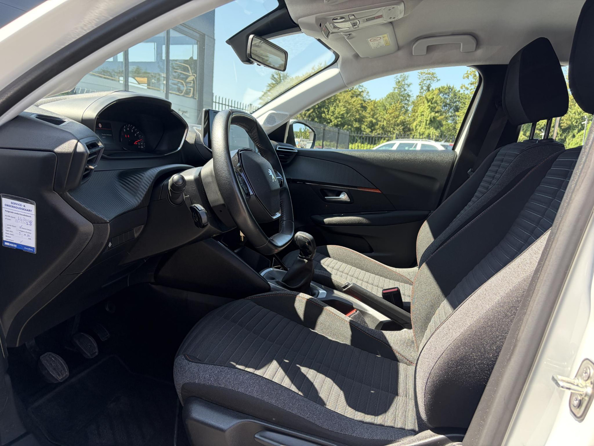 Peugeot 208 1.2 PureTech Blue Lease Active 2e Eigenaar,D-riem vv in 11-2025,Camera,Navi,Carplay,75pk,Clima,Cruise,Rijstrooksensor,Pdc,Lm velgen,N.A.P,Apk tot 11-2027