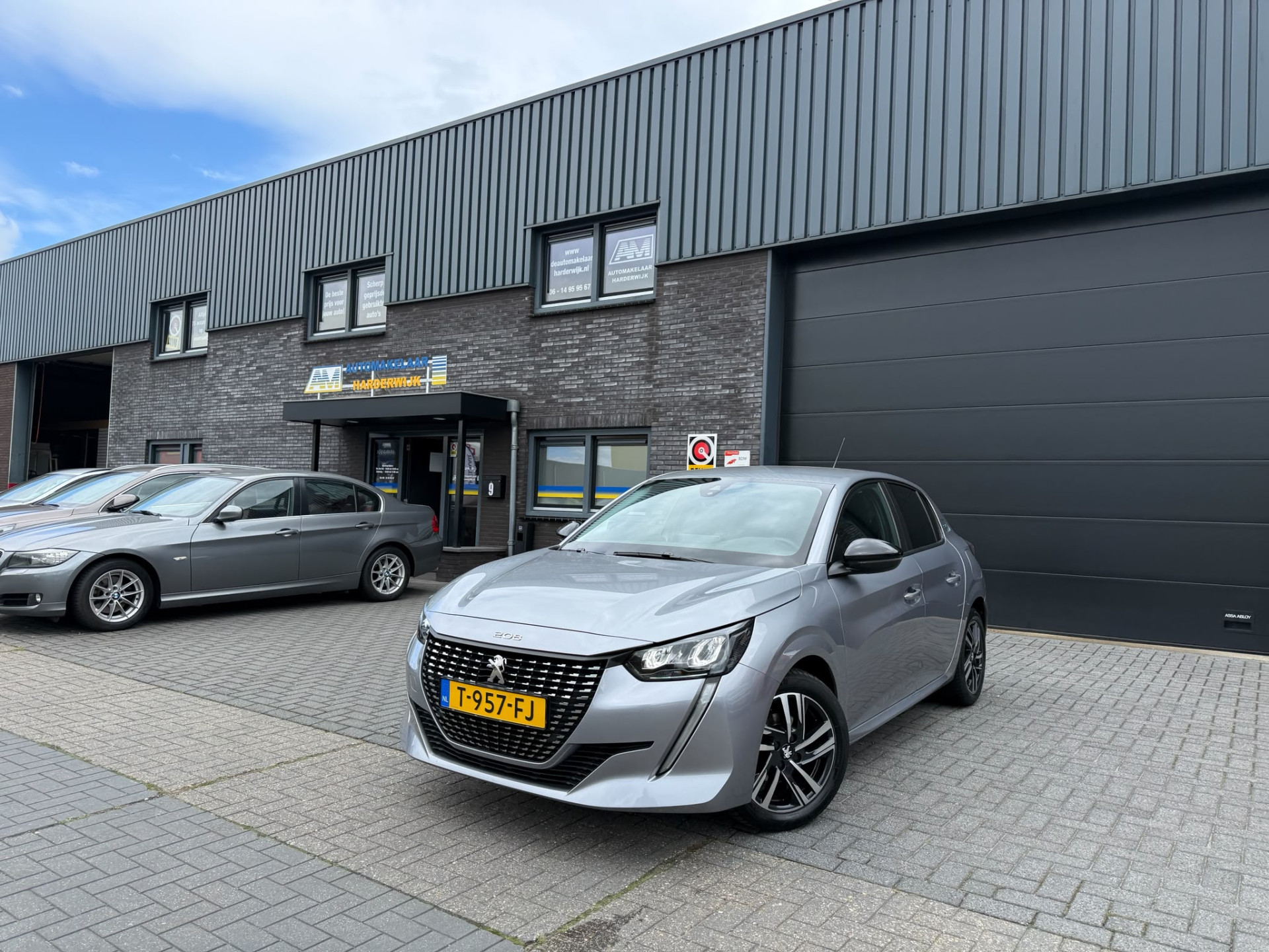 Peugeot 208 75PK Style | 1E EIGENAAR | 3/6/12MND GARANTIE| LED | CARPLAY | NAVI | CRUISE | CLIMA | LMV |