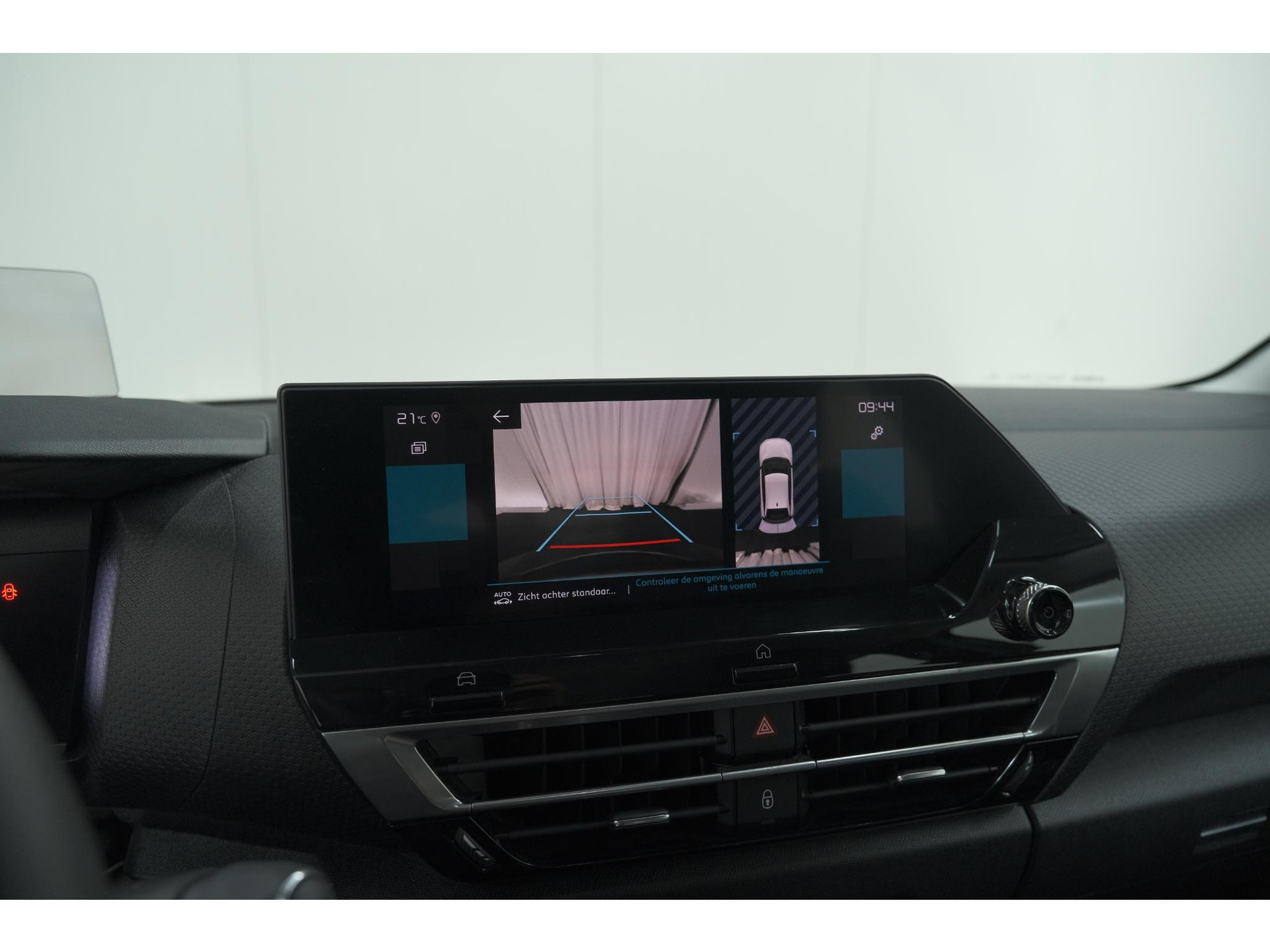 Citroen C4 Puretech 130 Feel Pack | Head-Up Display | Camera | Navigatie | Keyless Entry