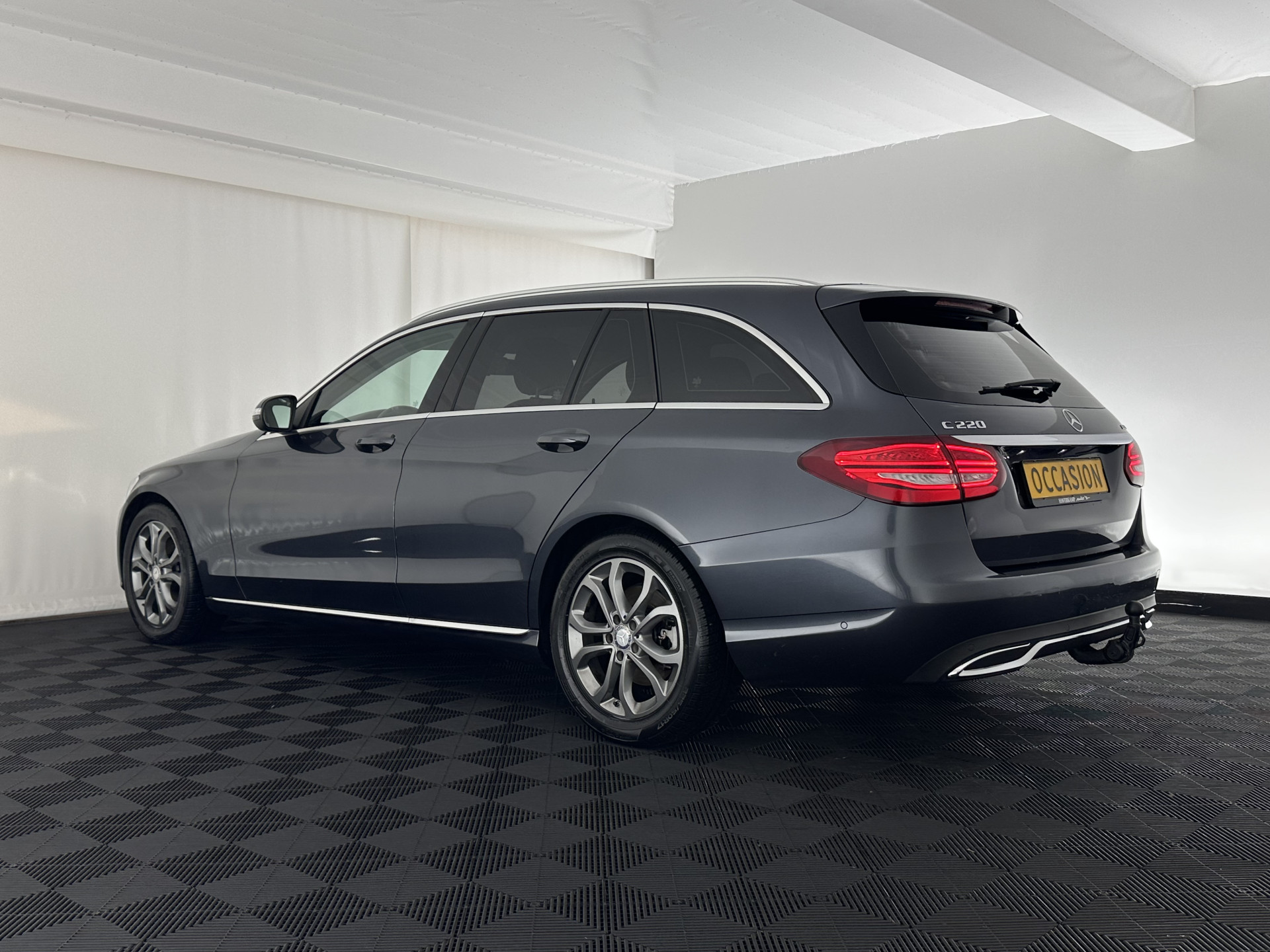 Mercedes-Benz C-klasse Estate 220 CDI Lease Edition *FULL-LED | NAVI-FULLMAP | COMFORTSEATS | ECC | PDC | CRUISE | PRIVACY-GLASS | TOWBAR | 17''ALU*