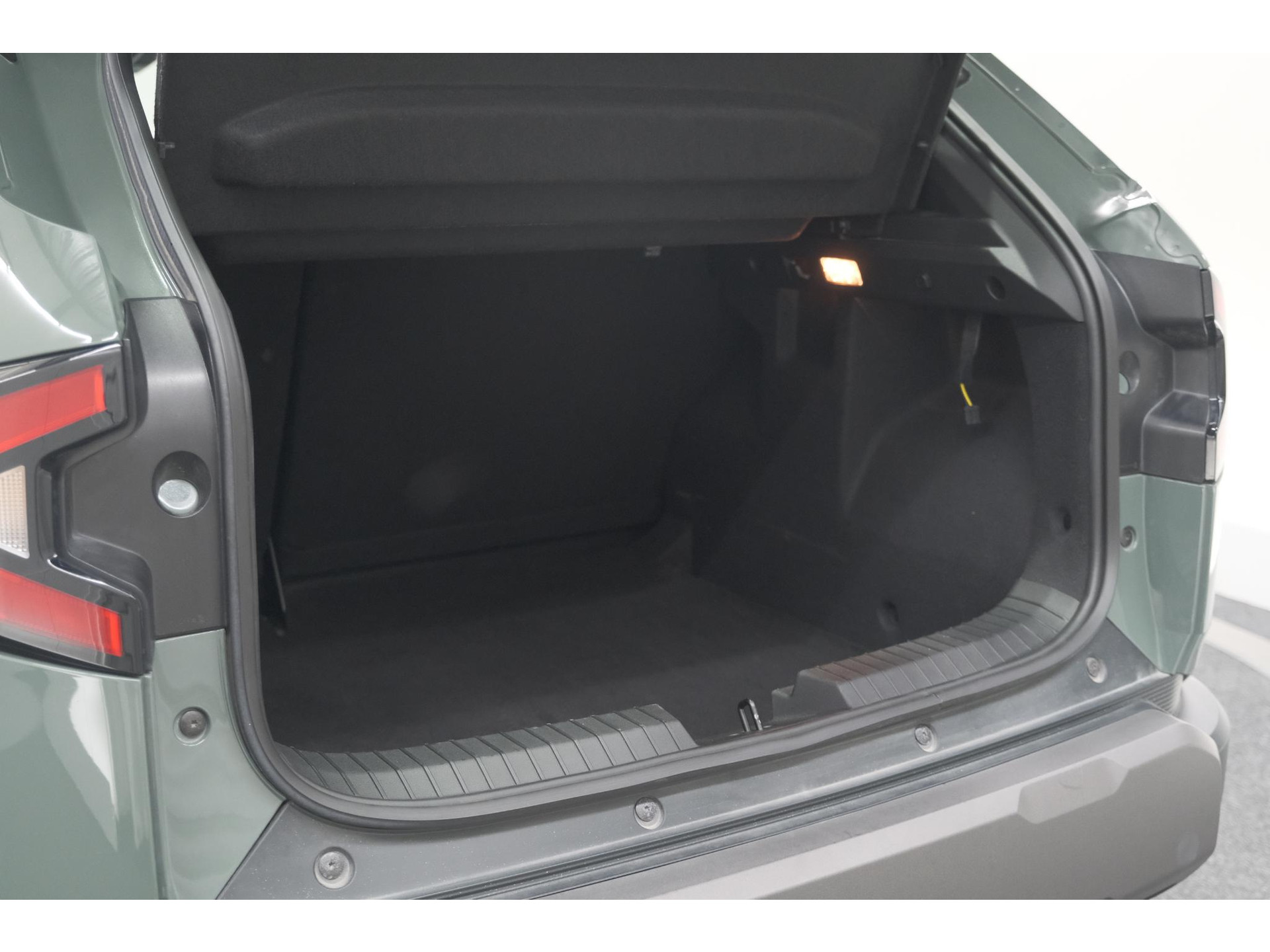 Dacia Duster Mild Hybrid 130 Expression | Camera | Stoelverwarming | Apple Carplay | Navigatie