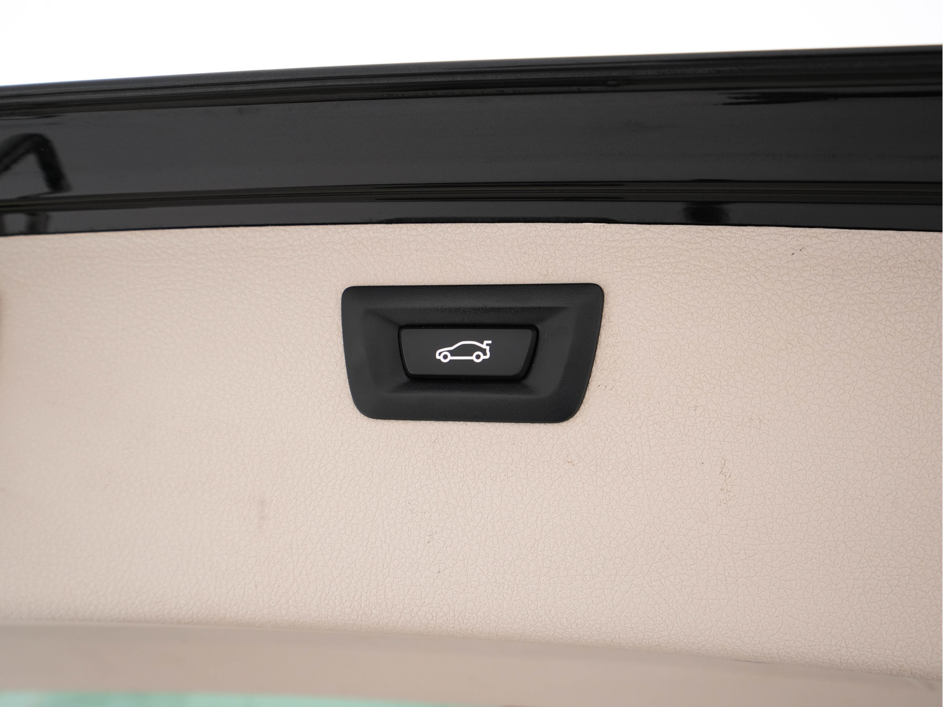 BMW 3-serie Touring 320d EDE Executive Aut. *PANO | LEATHER | FULL-LED | DIGI-COCKPIT | HEATED-SPORTSEATS | NAVI-FULLMAP | PRIVACY-GLASS | ECC | KEYLESS | LANE-ASSIST | PDC | CRUISE | TOWBAR | 18''ALU*