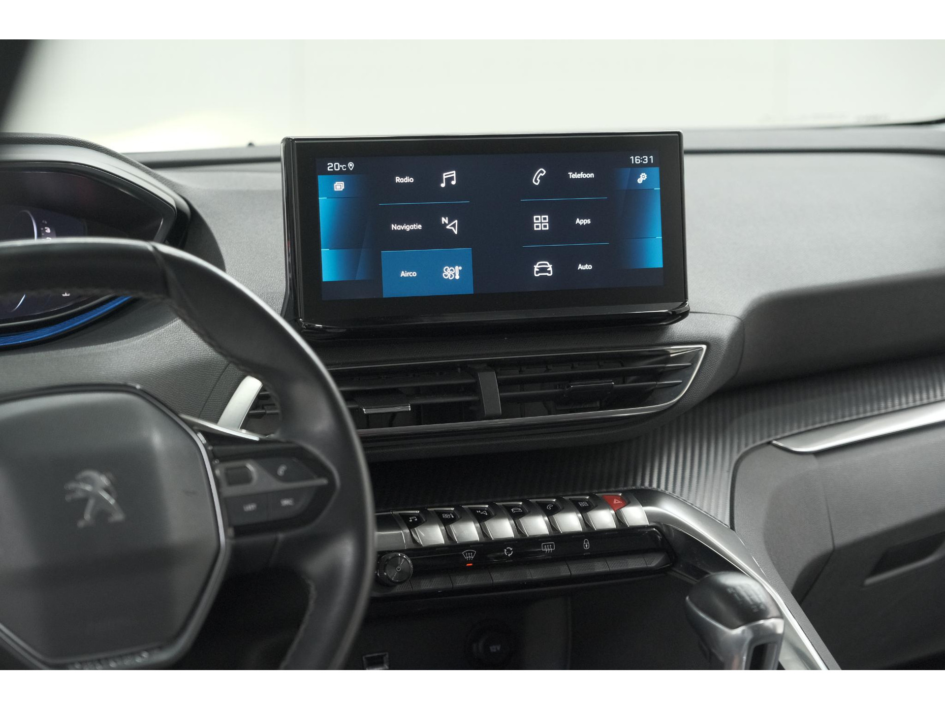 Peugeot 3008 PureTech 130 Allure | Trekhaak | Camera | Dodehoekdetectie | Navigatie