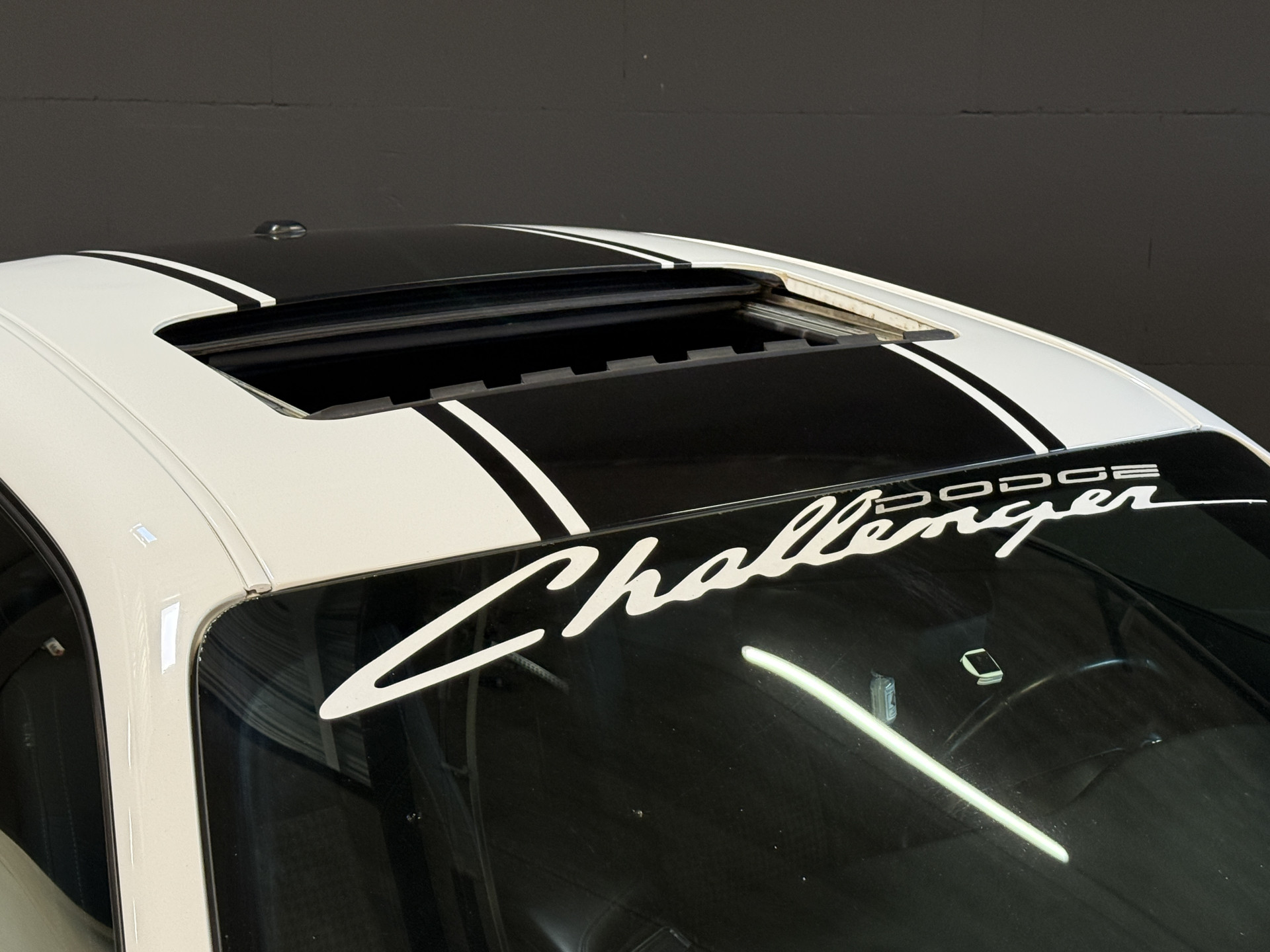 Dodge DODGE CHALLENGER 3.6 V6 | Schuifdak | Camera | Climate Control