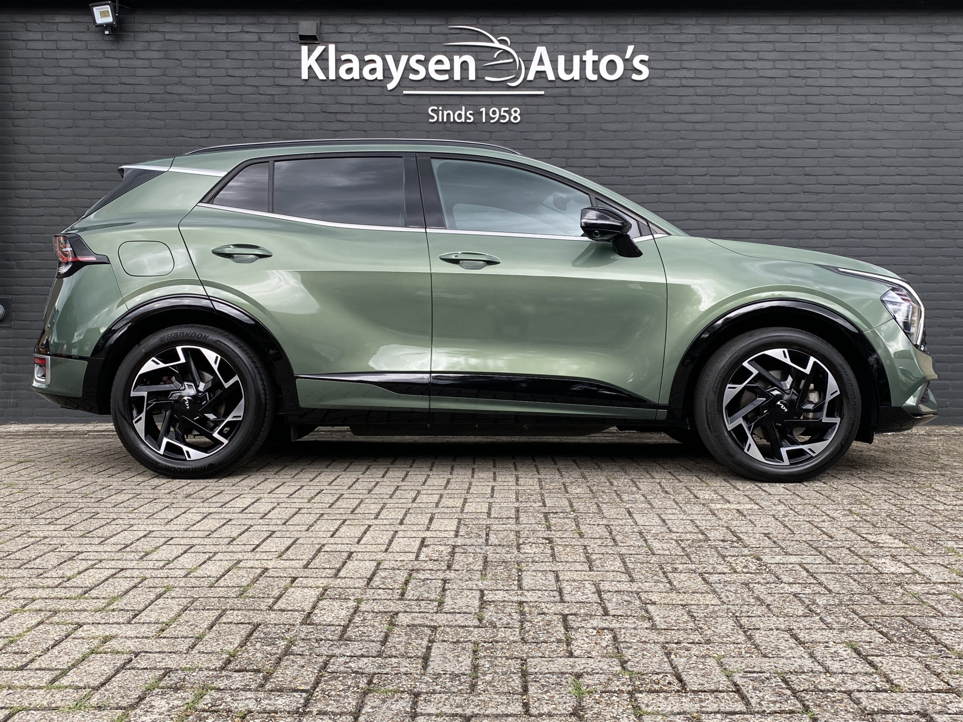 Kia Sportage 1.6 T-GDi Plug-in Hybrid AWD GT-PlusLine | dealer onderh. | panoramadak | trekhaak | leder interieur | navigatie