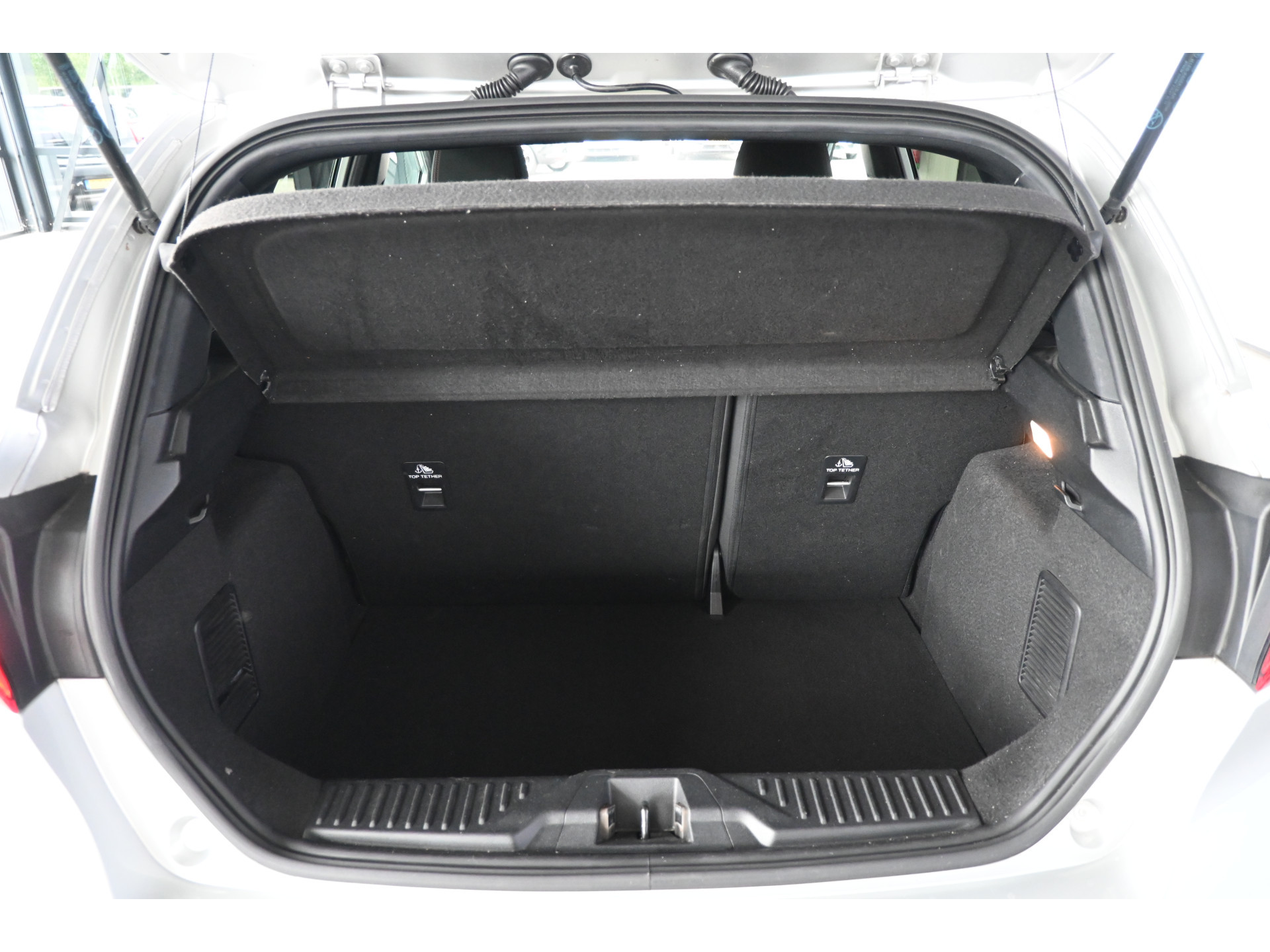 Ford Fiesta 1.0 EcoBoost Hybrid ST-Line Adaptieve Cruise Clima Camera Lane Assist Led Inruil Mogelijk!