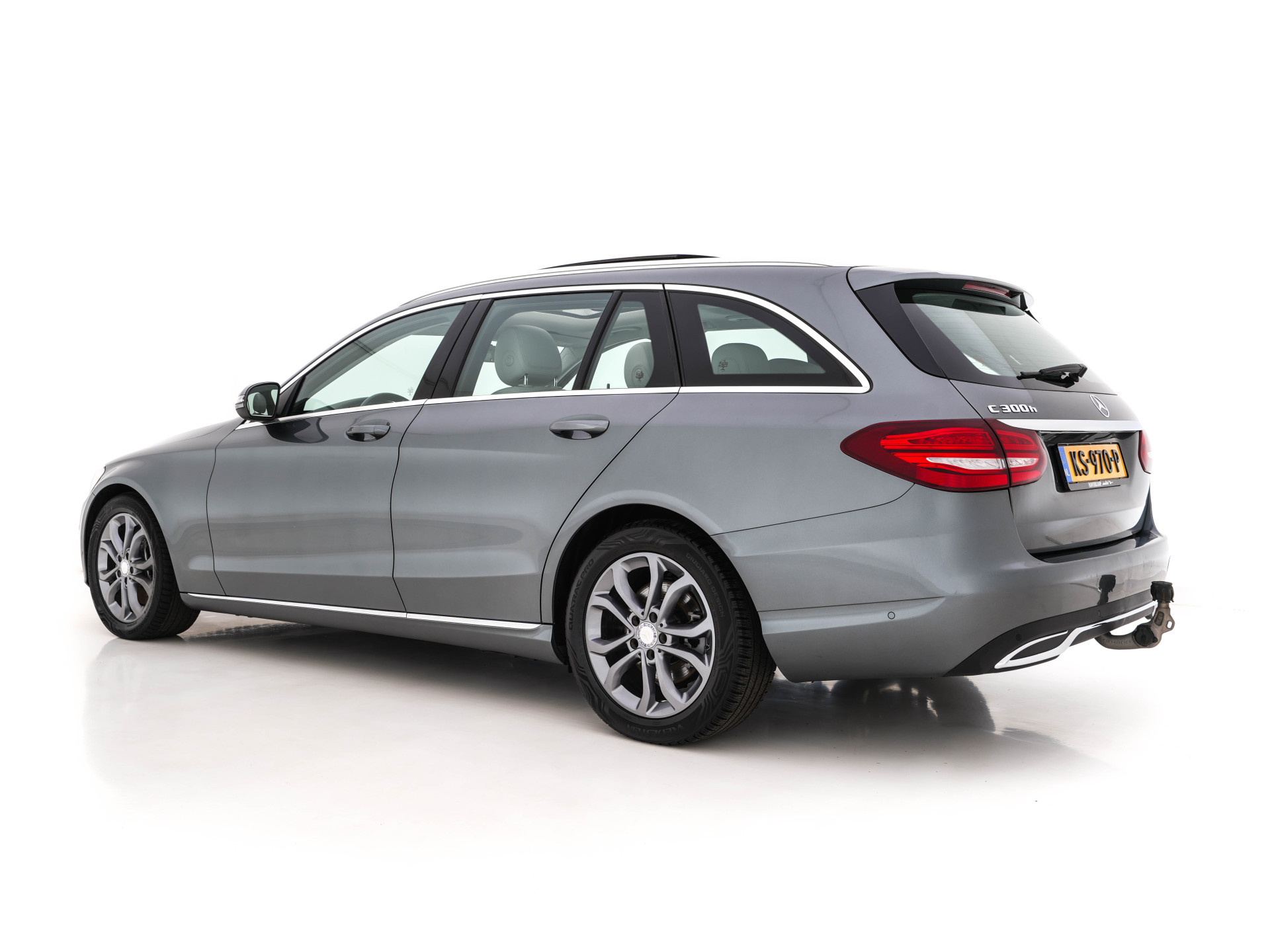 Mercedes-Benz C-klasse Estate 300 CDI HYBRID Avantgarde Lease Edition Aut. *PANO | LEATHER-MICROFIBRE | FULL-LED | NAVI-FULLMAP | SPORT-SEATS | ECC | SHIFT-PADDLES | PDC | CRUISE | TOWBAR | 17''ALU*