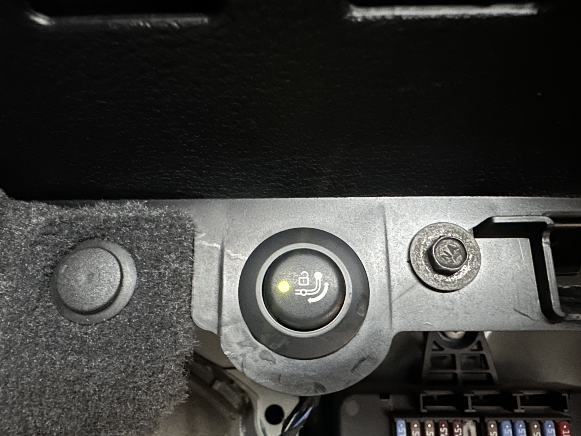 BMW X6 xDrive30d High Executive (INCL-BTW) Aut. *PANO | LEATHER | FULL-LED | HARMAN/KARDON | BLINDSPOT | MEMORY-PACK | DIGI-COCKPIT | HEATED-COMFORTSEATS | NAVI-FULLMAP | PRIVACYGLASS | HEAD-UP | ADAPTIVE-CRUISE | 19"ALU*