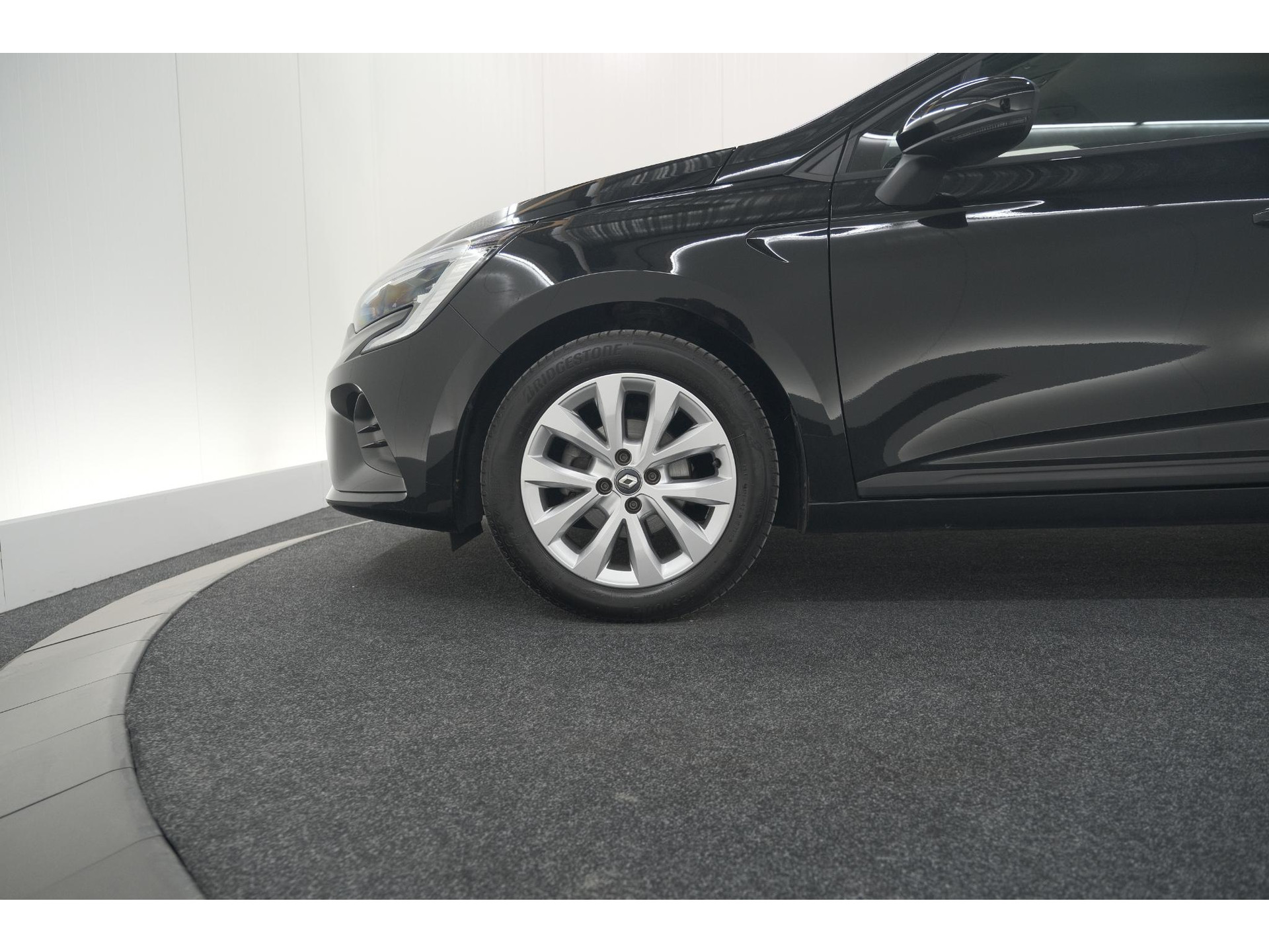 Renault Clio TCe 90 Equilibre | Parkeersensoren | Apple Carplay | Cruise Control