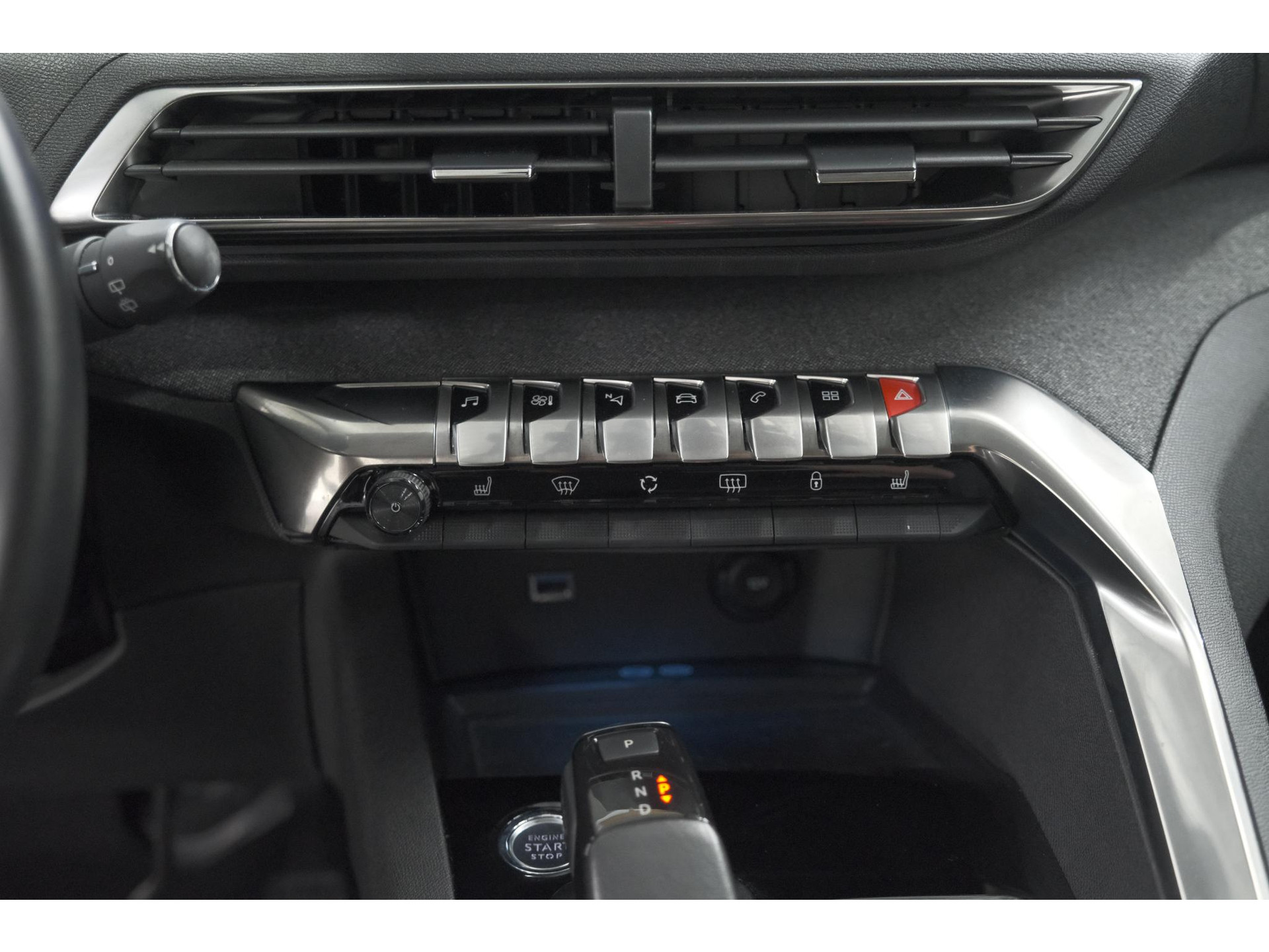 Peugeot 3008 PureTech 130 EAT8 Blue Lease Premium | Elektrische Kofferklep | Dodehoekdetectie | Stoelen-Pakket