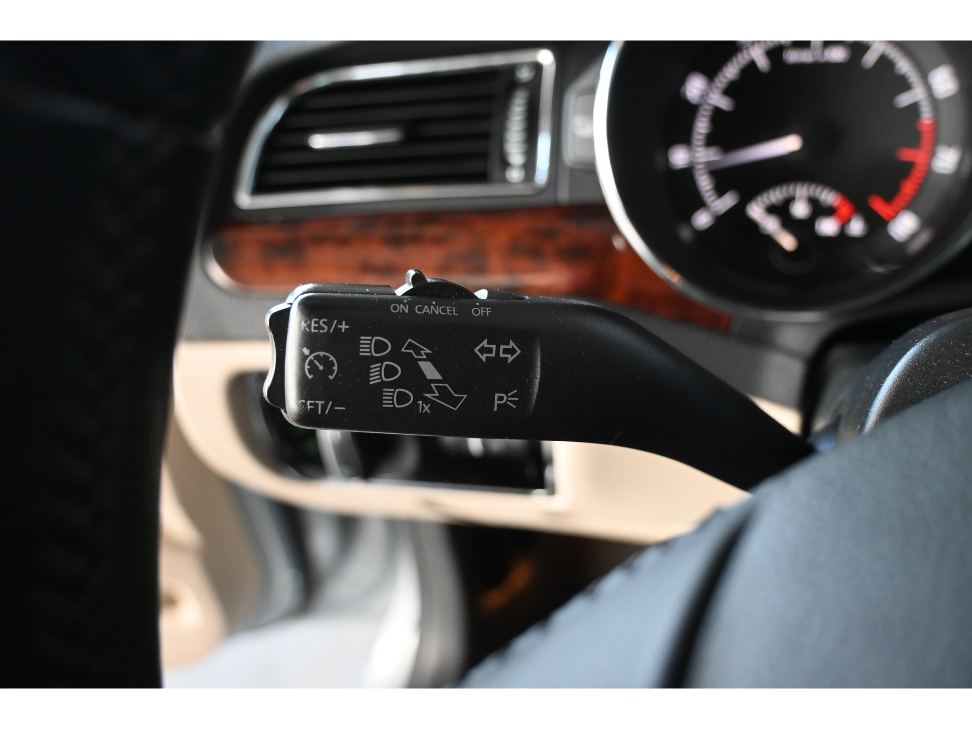 ŠKODA Superb Combi 1.8 TSI Elegance Business Line Automaat Navigatie Leder All in Prijs! Inruil Mogelijk!