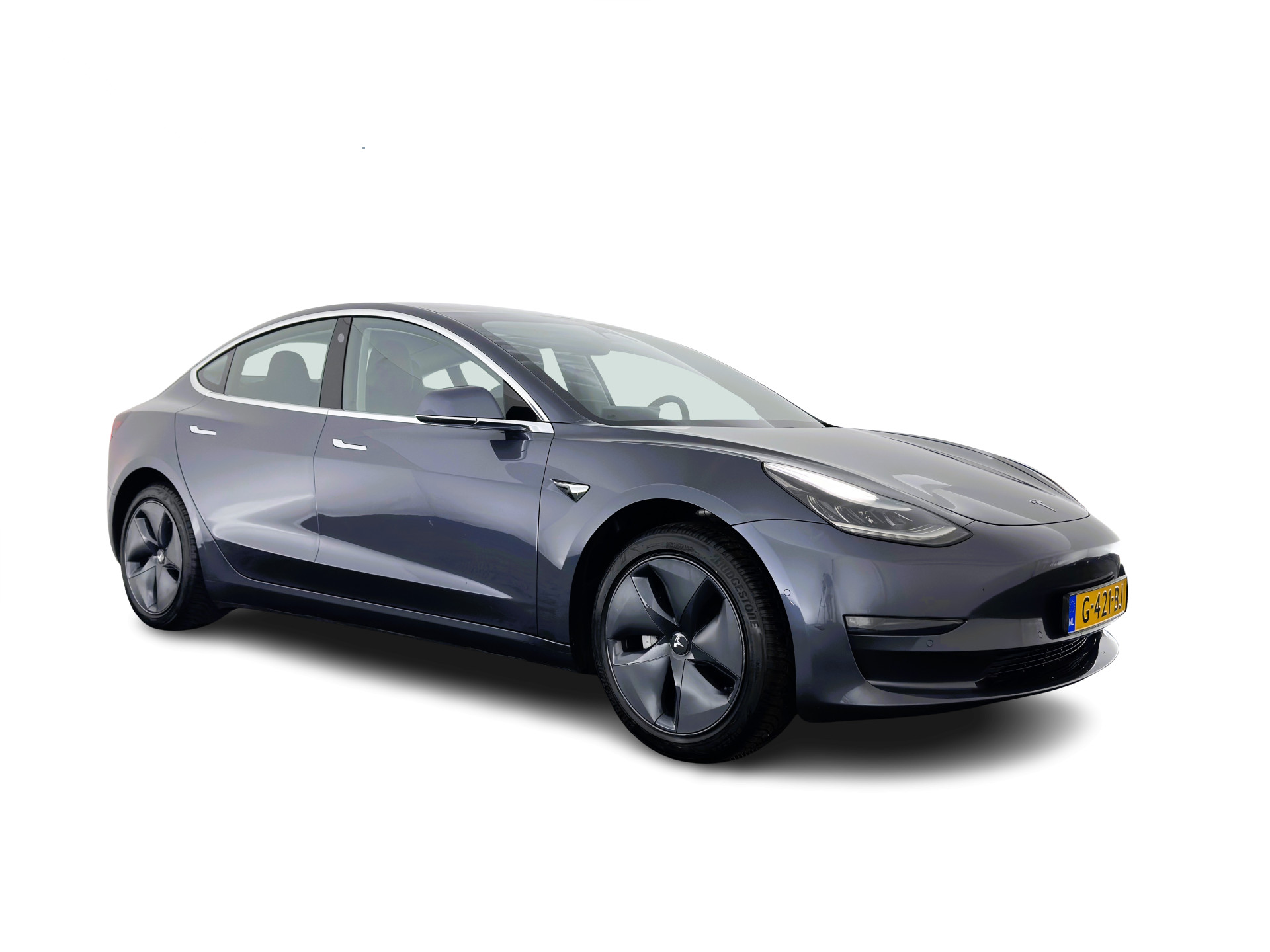 Tesla Model 3 Standard RWD Plus 60 kWh [ 3-Fase ] {SOH-88%} (INCL-BTW) Aut. *PANO | AUTO-PILOT | LEATHER | KEYLESS | FULL-LED | MEMORY-PACK | SURROUND-VIEW | DAB | CARPLAY | DIGI-COCKPIT | LANE-ASSIST | COMFORT-SEATS | 18"ALU*