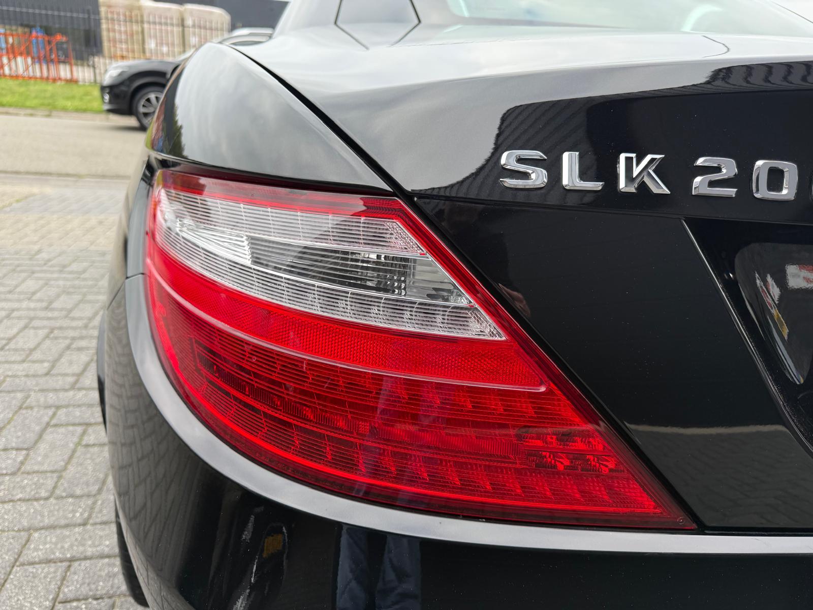 Mercedes-Benz SLK-klasse 200 | 3/6/12MND GARANTIE | CRUISE | NAVI | BLUETOOTH | LEDER | AIRCO |