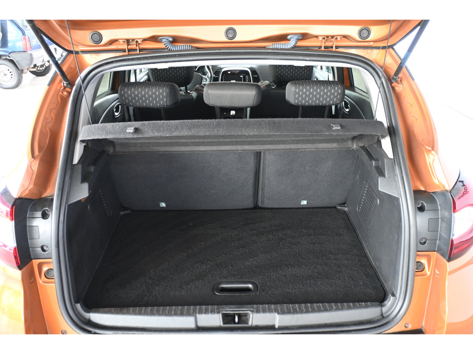 Renault Captur 0.9 TCe Intens Easy Life Nap! Clima Cruise Led Navigatie Lichtmetaal 1e Eigenaar! 100% Onderhouden! Inruil Mogelijk!