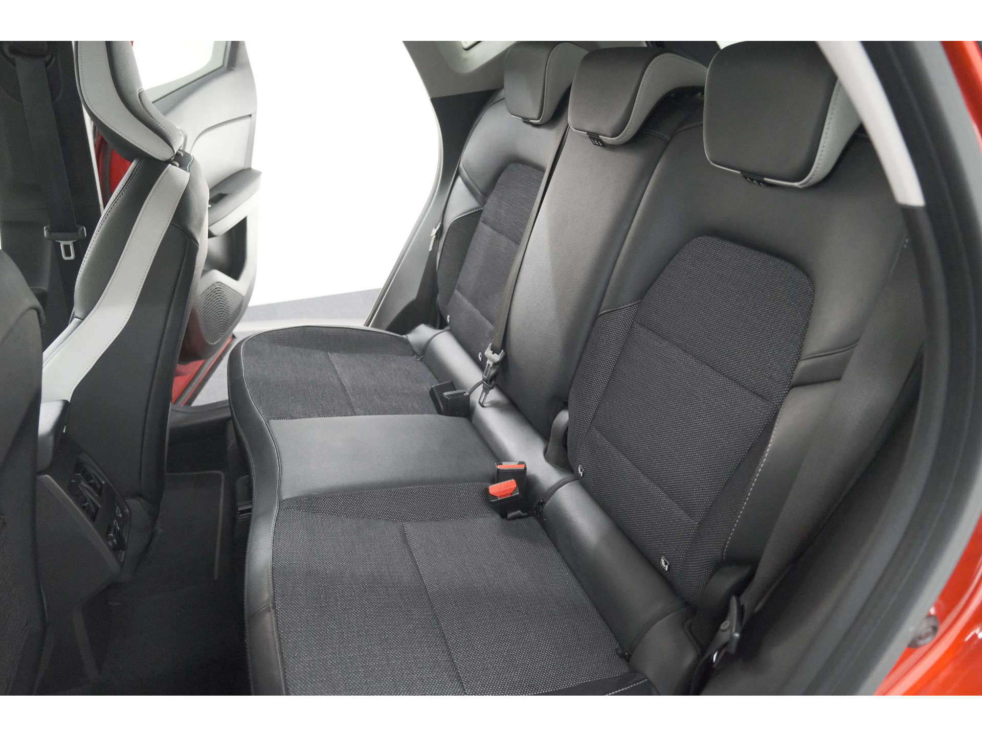 Renault Captur 1.0 TCe 90 Intens | Navigatie | Camera | Parkeersensoren | Apple Carplay