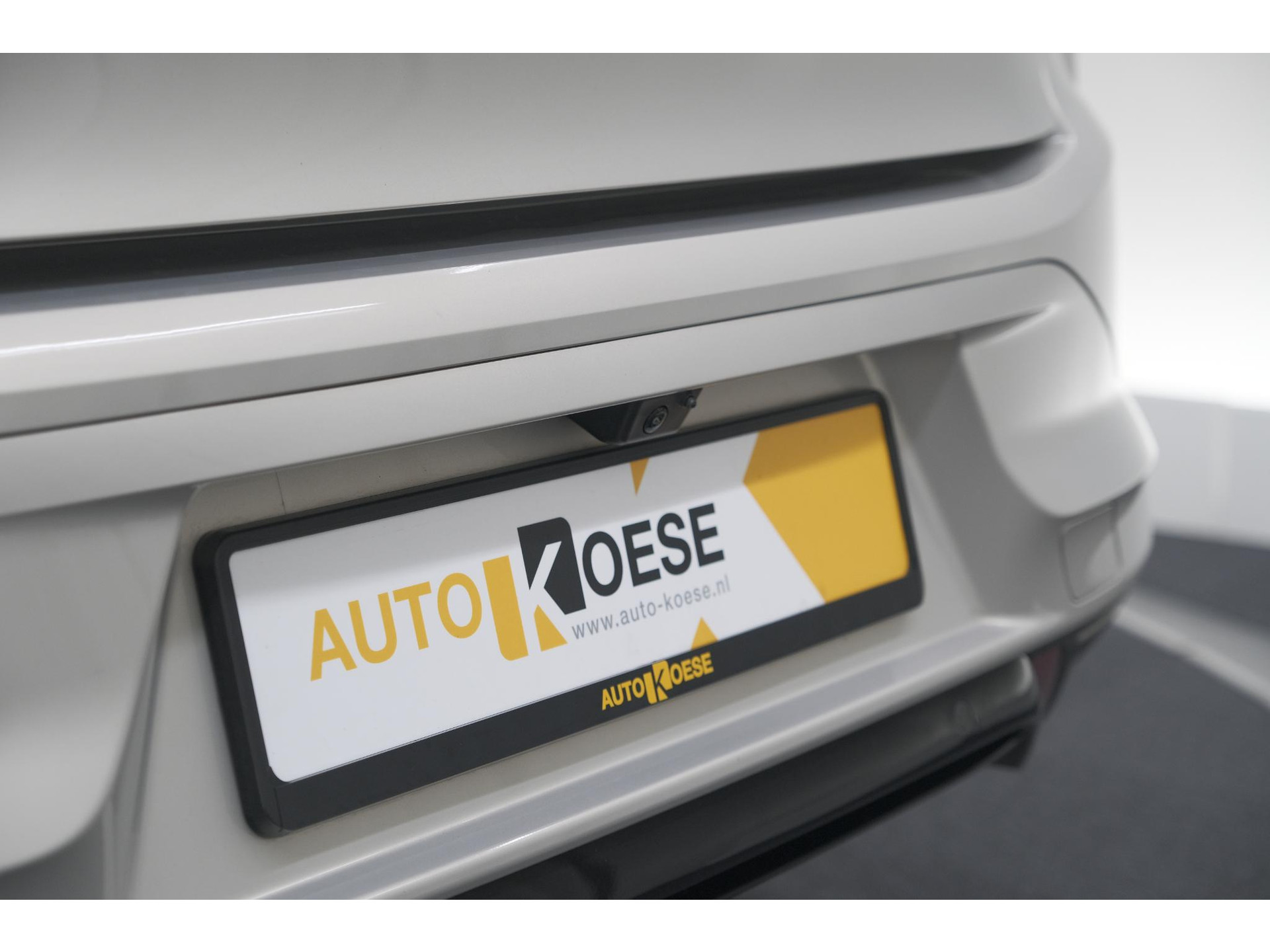 DS 4 PureTech 130 EAT8 Performance Line | Camera | Apple Carplay | Alcantara® bekleding | Parkeersensensoren