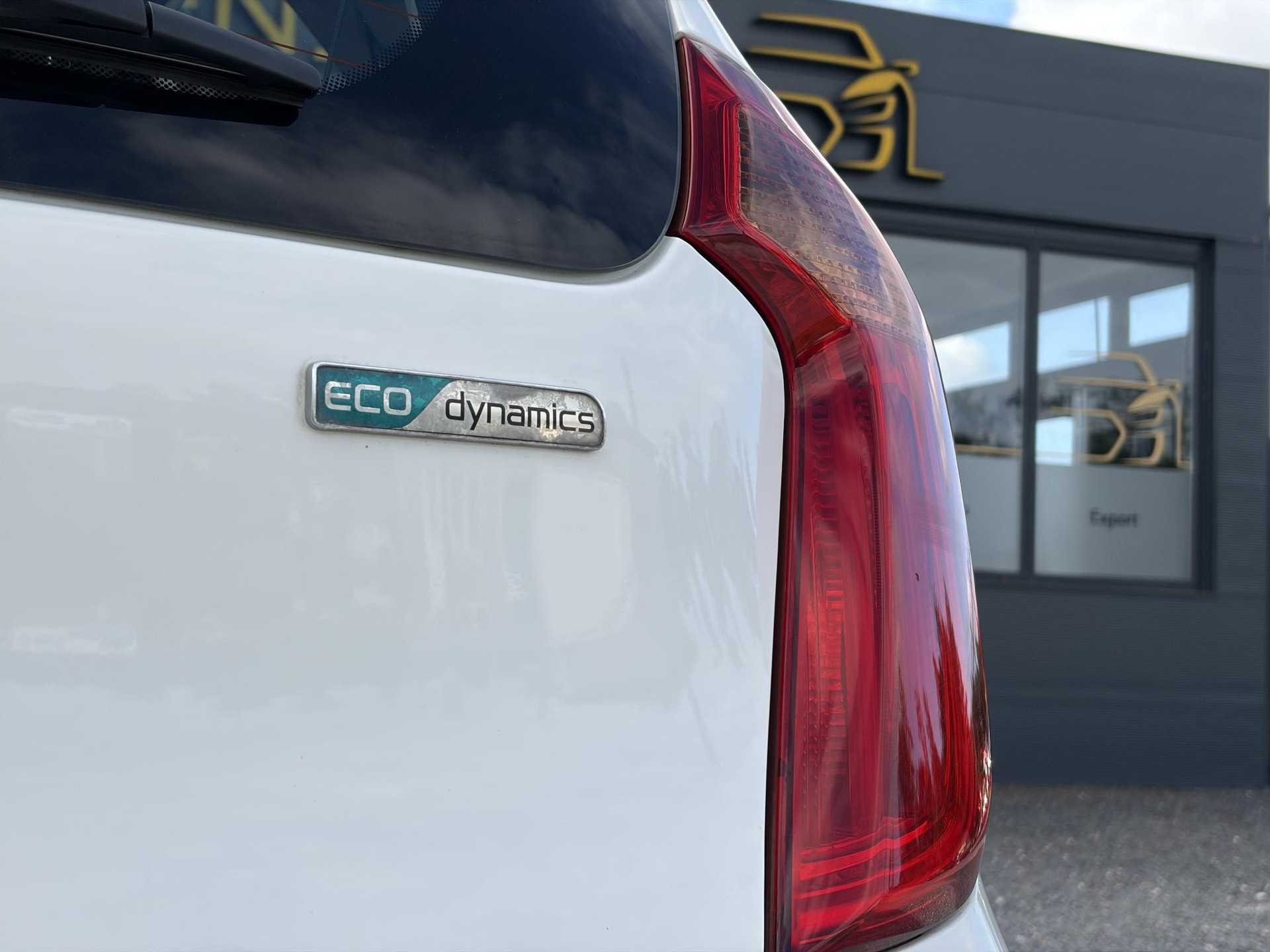 Kia Picanto 1.0 CVVT ComfortLine ✓Carplay✓Airco✓Navi✓5 Deurs✓4 Elekt Ramen✓Bj 10-2015✓Zeer Zuinig✓N.A.P✓Nieuwe Apk bij Aflevering