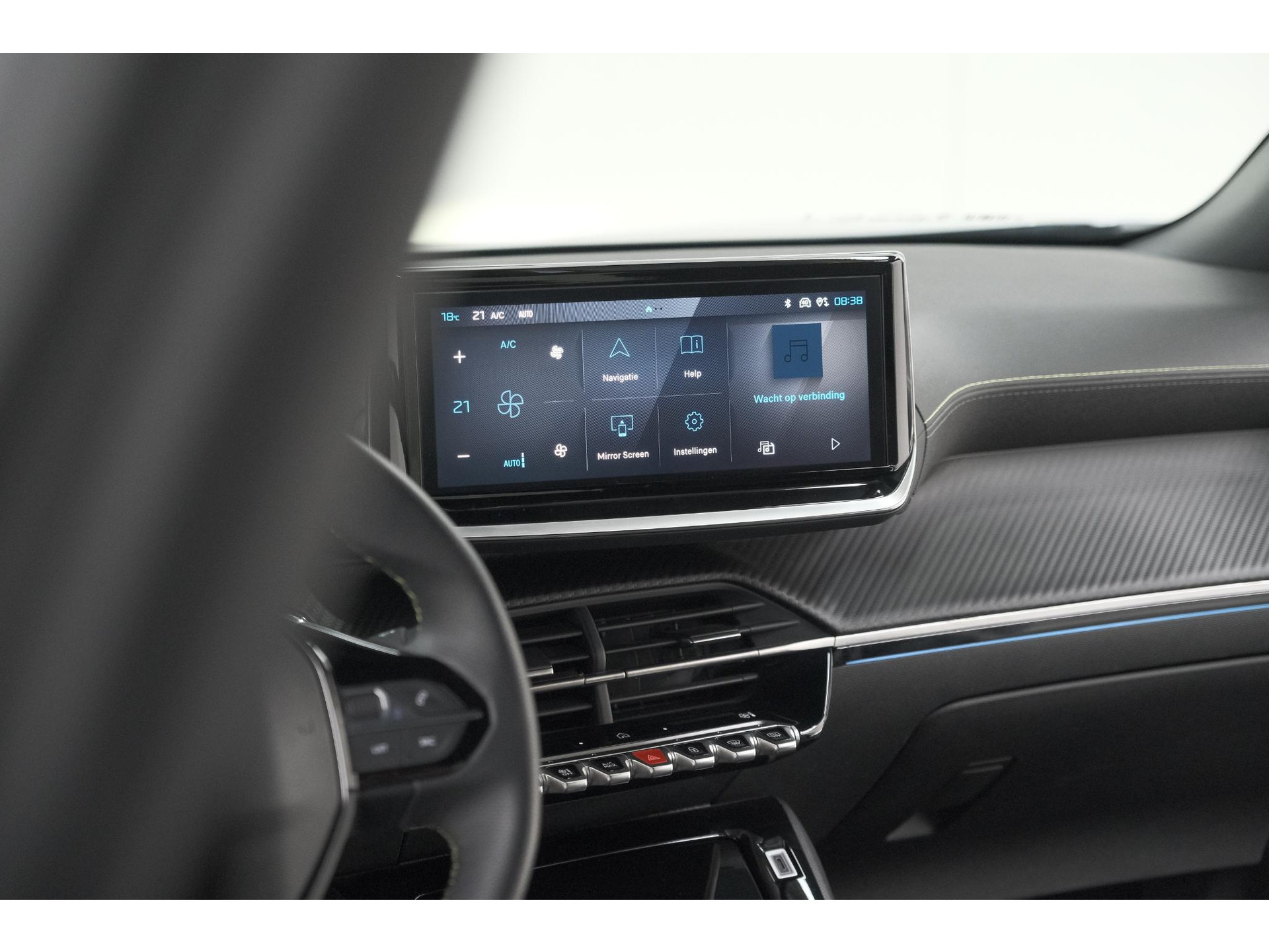 Peugeot e-2008 EV GT 50 kWh | 3 Fase | 360 Camera | Adaptieve Cruise Control | Dodehoekdetectie