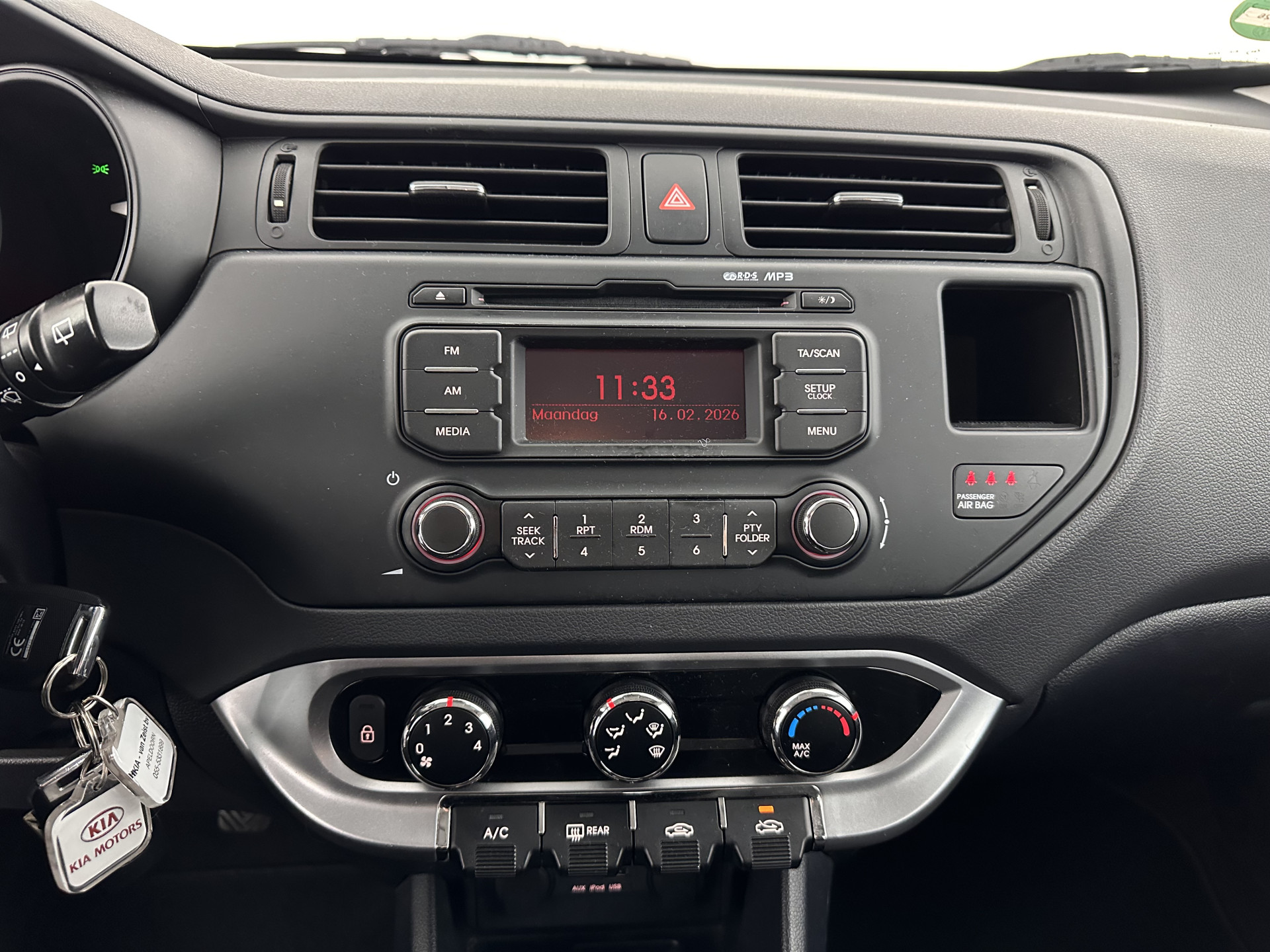 Kia Rio 1.2 CVVT ComfortLine *AIRCO | RADIO-CD/MP3 | COMFORTSEATS | TOWBAR*