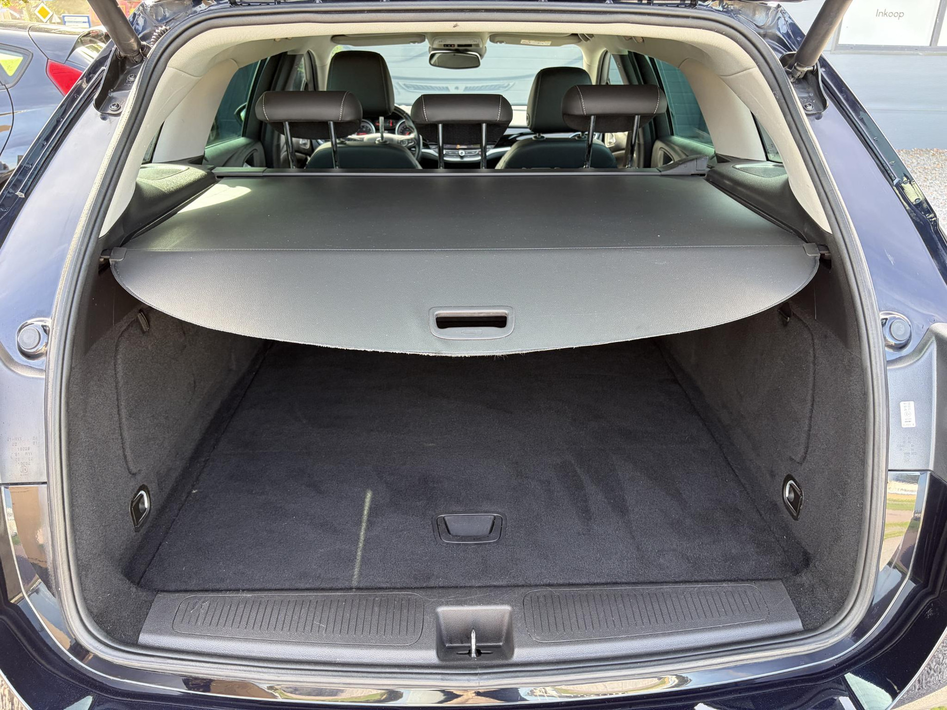 Opel Astra Sports Tourer 1.4 Business Executive ✓2 Eigenaar✓Camera✓Navi✓Trekhaakt✓Carplay✓Stoelverw✓Stuurverw✓Automaat✓Dealer Onderhouden✓Keyless✓Clima✓Cruise✓Pdc V+A✓Halfleder✓Comfortstoelen✓150pk✓Rijstrooksensor✓Dodehoeksensor✓Elekt Stoelen✓Lm velgen✓N.