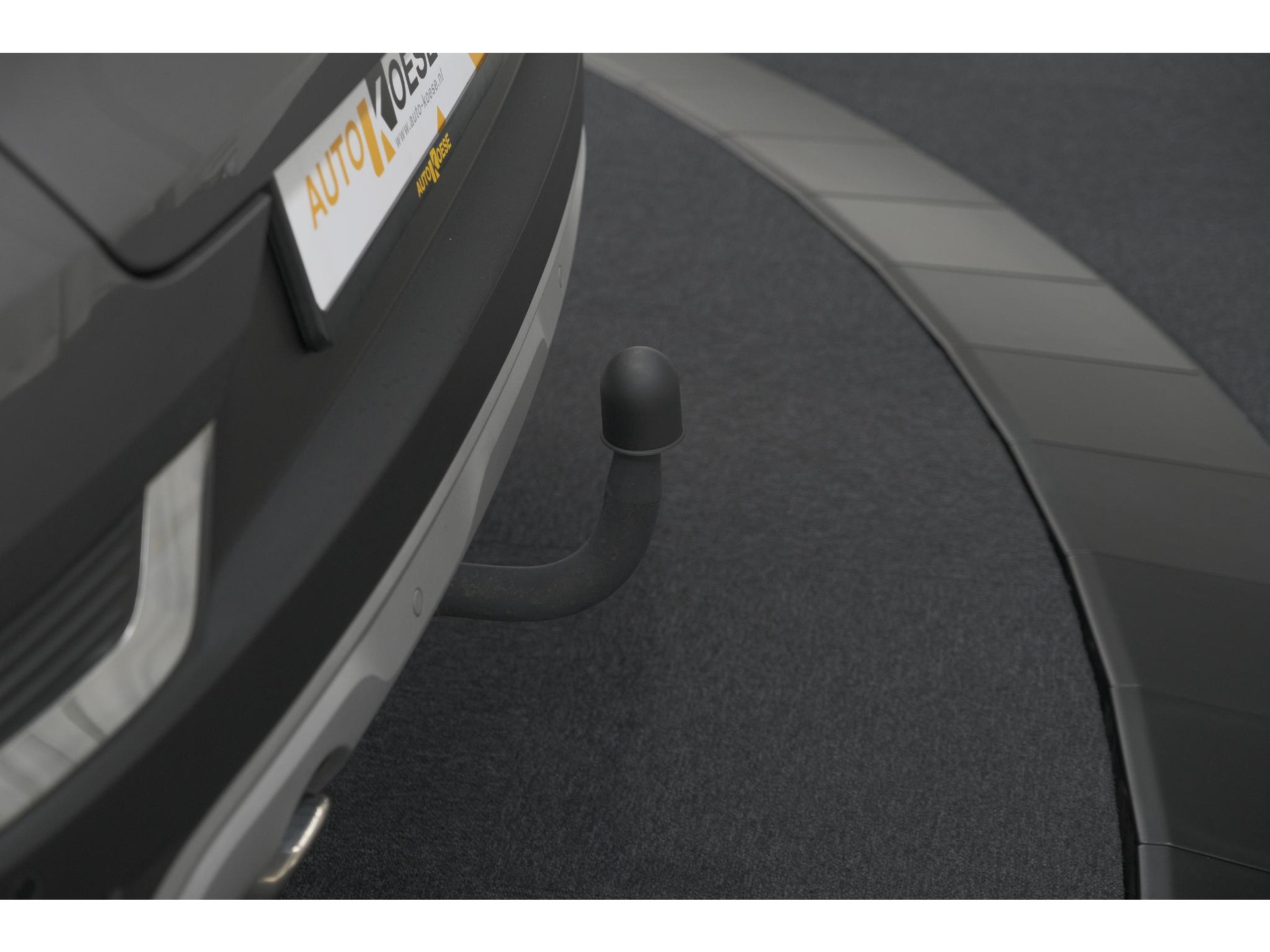 Renault Captur TCe 100 Intens | Trekhaak | Camera | Navigatie | Parkeersensoren