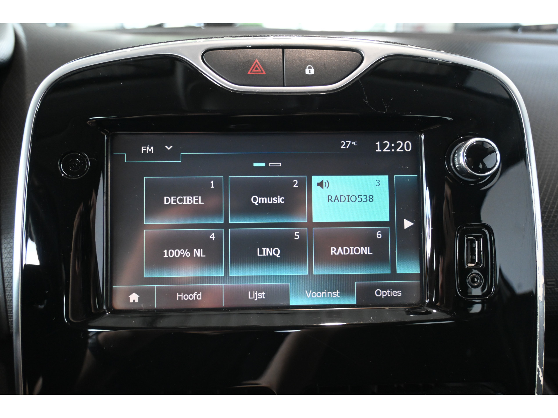 Renault Clio Estate 1.5 dCi ECO Dynamique Airco Navigatie Cruise control Lichtmetaal PDC Inruil Mogelijk!
