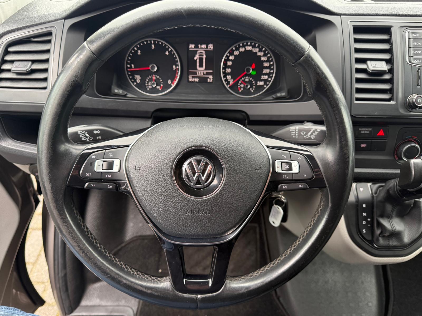 Volkswagen Transporter 2.0 TDI L2H1 DC Highline | 2E EIGENAAR | NW DISTR RIEM | NAVI | CAMERA | CRUISE |AIRCO |