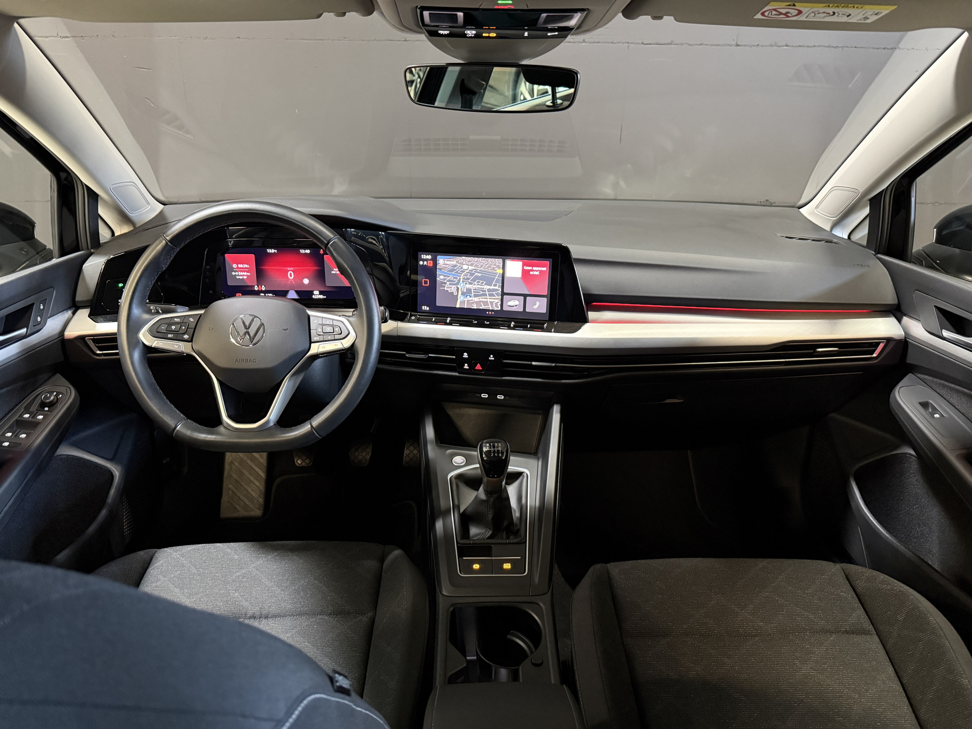 Volkswagen Golf Variant 1.0 TSI Life | Carplay | ACC | Draadloze lader
