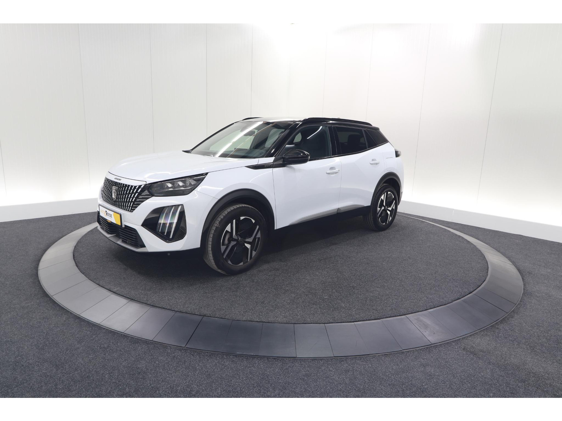 Peugeot 2008 PureTech 130 EAT8 GT | Camera | Apple Carplay | Parkeersensoren