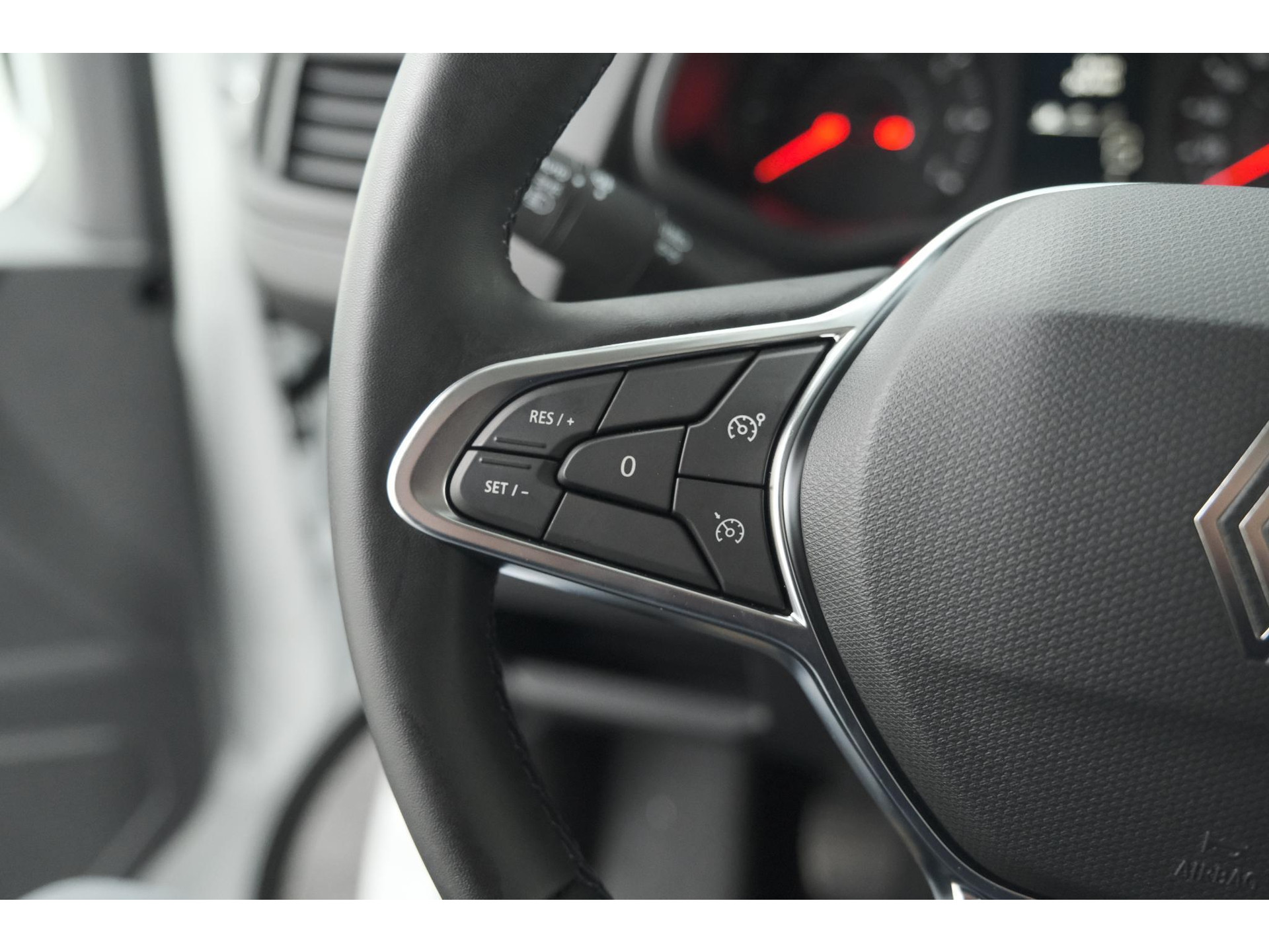 Renault Trafic 2.0 Blue dCi 130 T29 L2H1 Advance DC | 6 Zitplaatsen | Camera | Apple Carplay | Navigatie