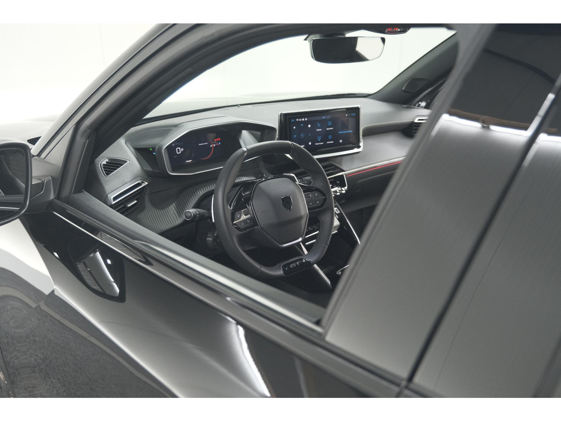 Peugeot 2008 PureTech 130 EAT8 GT | 360 Camera | Adaptieve Cruise Control | Stoelmassage | Apple Carplay