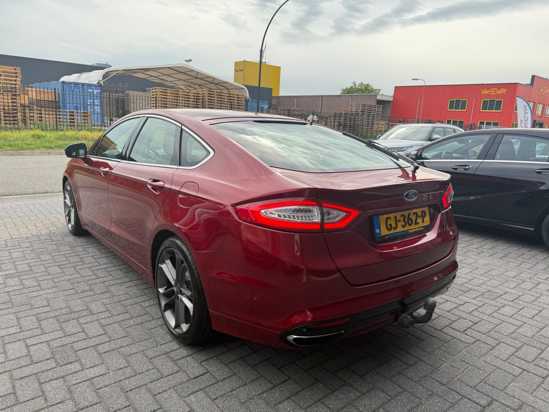 Ford Mondeo 2.0 Titanium | 3E EIGENAAR | 3/6/12MND GARANTIE | AUTOMAAT | LED | DODEHOEK | ACC | NAVI | TREKHAAK |SFEERVERL. | LMV |