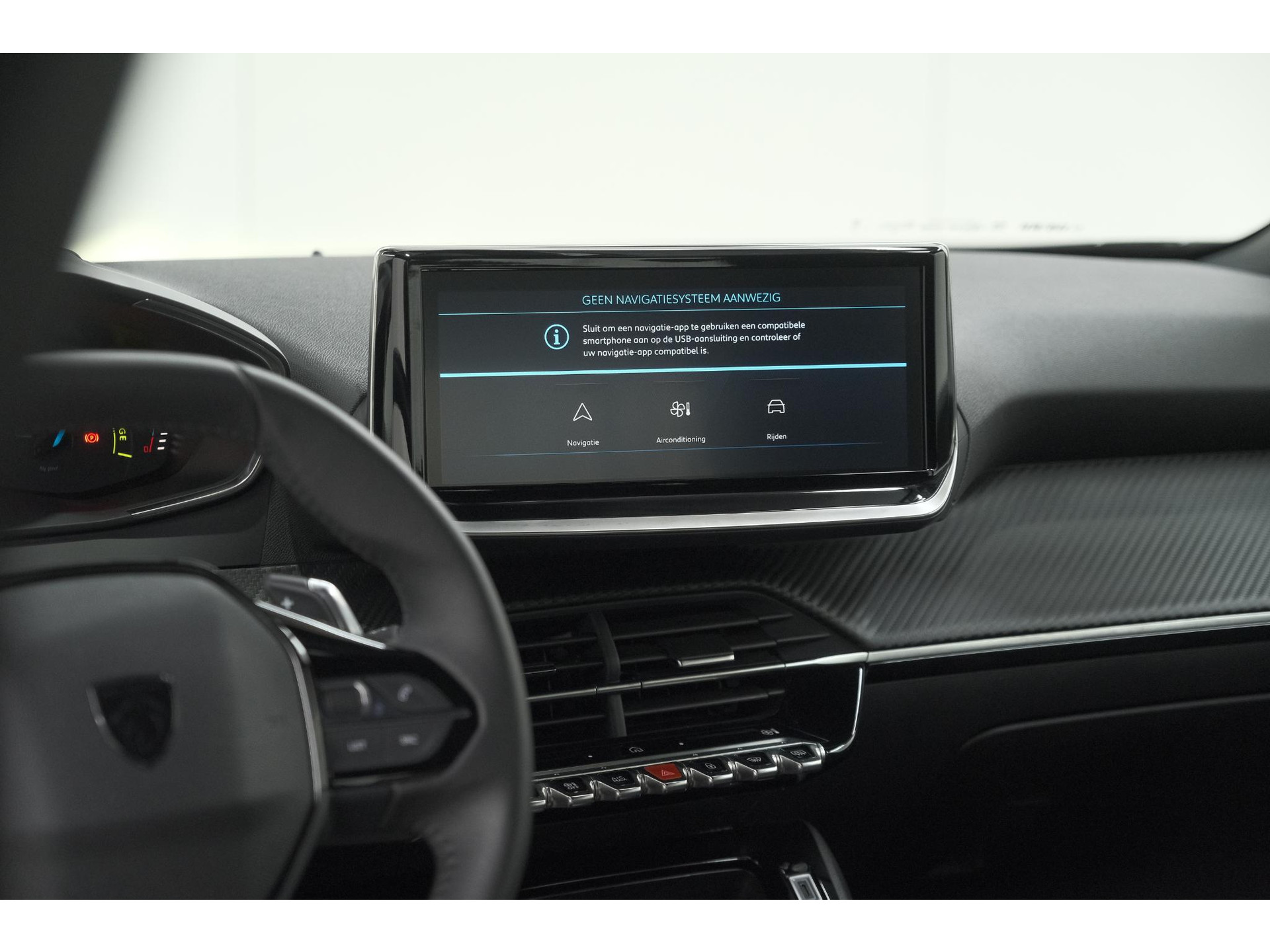 Peugeot 2008 1.2 Hybrid 136 Style | Apple Carplay | Parkeersensoren | Climate Control
