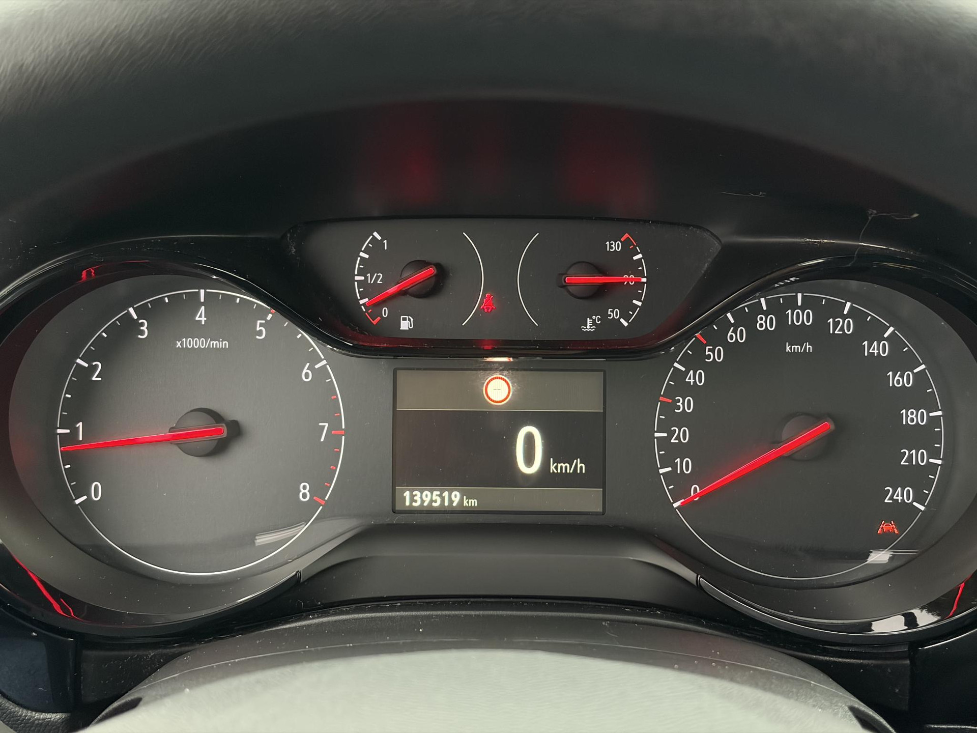 Opel Corsa 1.2 Edition ✓D-riem vv in 2025✓2e Eigenaar✓Carplay✓Airco✓Cruise✓Rijstrooksensor✓Pdc✓102pk✓6 Bak✓5 Deurs✓N.A.P✓Apk tot 02-2028