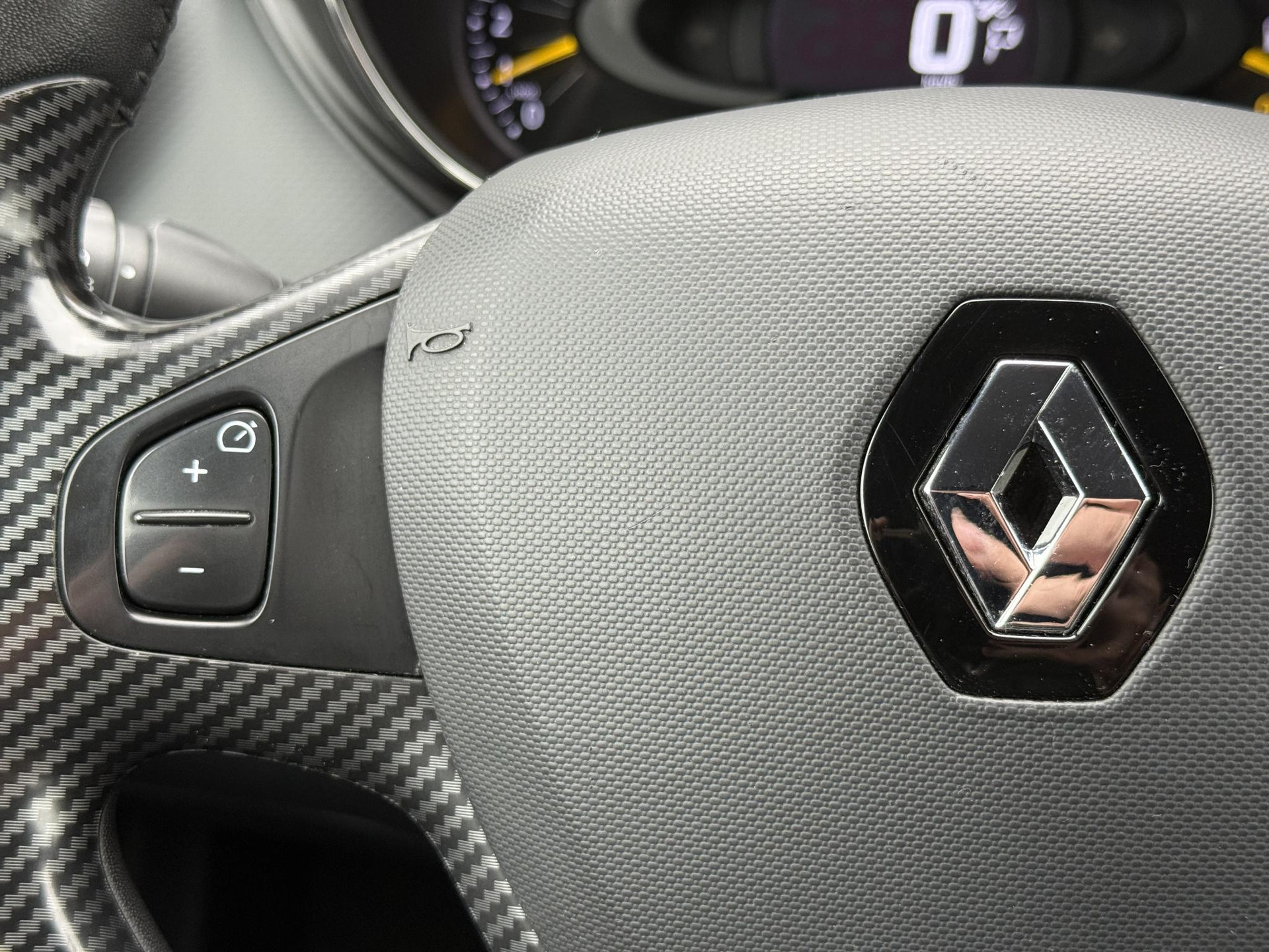 Renault Captur 1.2 TCe Xmod 1e Eigenaar,Trekhaak,Camera,Navi,Stoelverw,Keyless,Halfleder,Lm velgen,120pk,Automaat,Pdc,Apk tot 03-2027