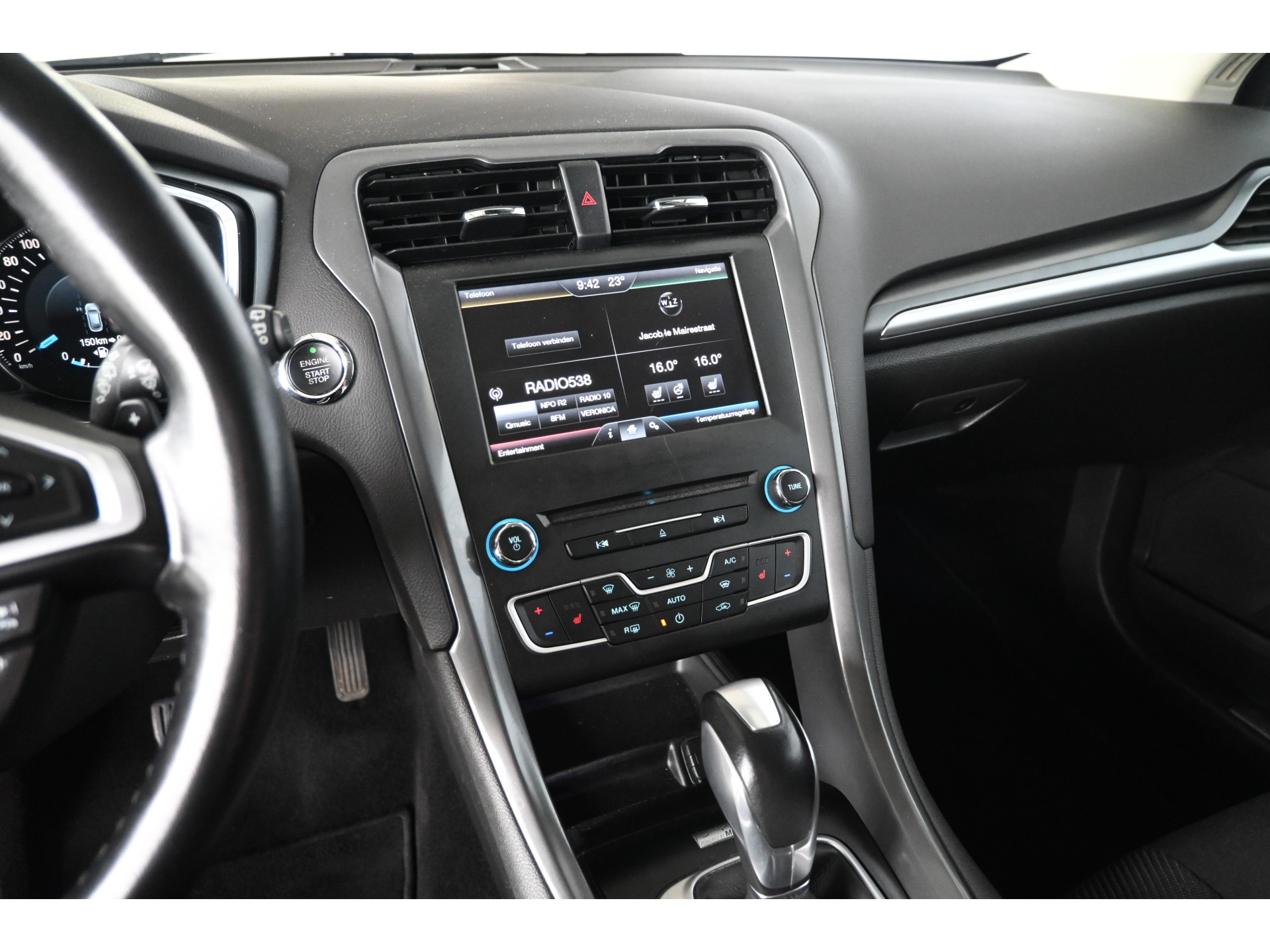 Ford Mondeo 1.5 Titanium Automaat Clima Navigatie Cruise Control Trekhaak Rijklaarprijs! Inruil Mogelijk!