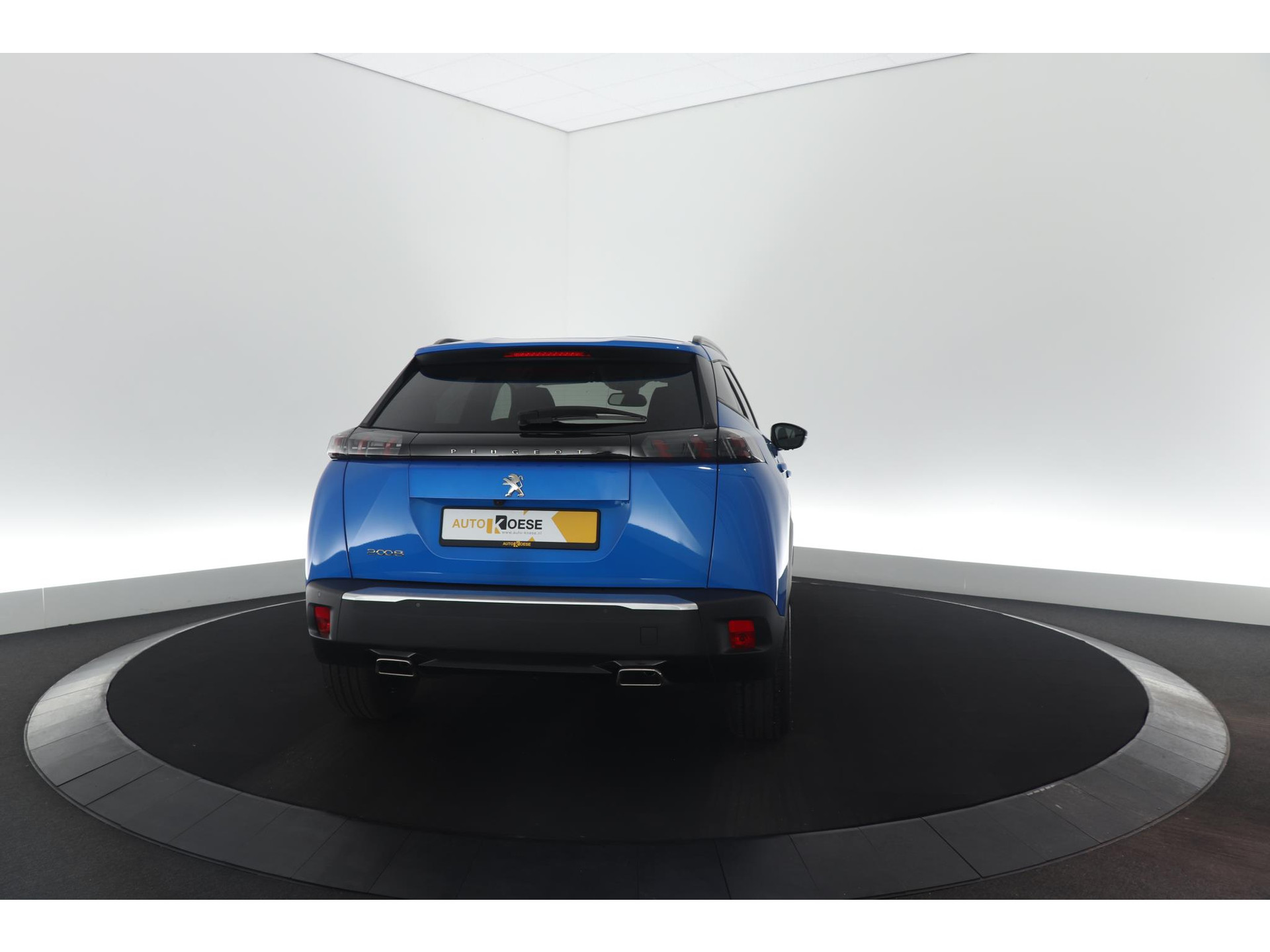 Peugeot 2008 PureTech 130 Allure | Trekhaak | Camera | Apple Carplay | Stoelverwarming | Parkeersensoren