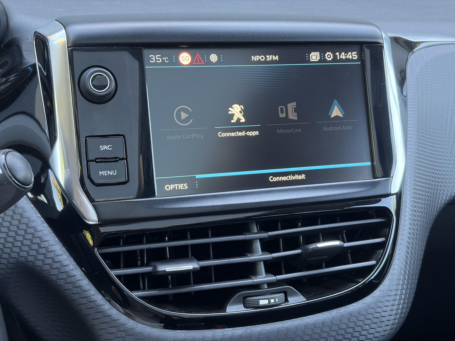 Peugeot 2008 1.2 PureTech Allure D-riem vv in 02-2026 l Pano l Carplay l Camera l Halfleder l 110pk l Dealer Onderhouden l 2e Eigenaar l Navi l Clima l Cruise l Pdc l Lm velgen l Apk tot 02-2027