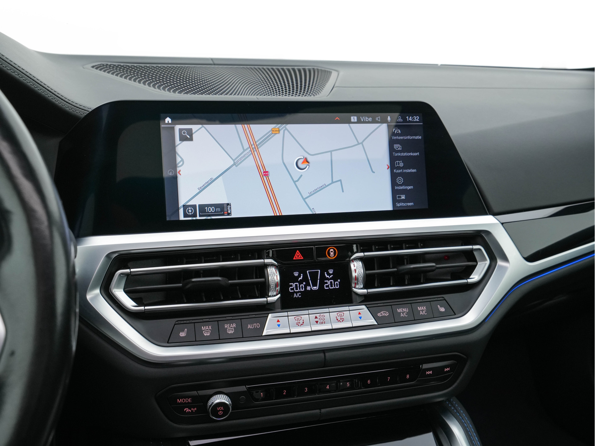 BMW 4-serie Coupé M440i xDrive High Executive Aut. *PANO | LEATHER | HARMAN/KARDON | HEAD-UP | LASER-LED | ADAPTIVE-CRUISE | TOPVIEW | MEMORY-PACK | KEYLESS | HEATED-SPORTSEATS | DAB+ | DIGI-COCKPIT | SHIFTPADDLES | TOWBAR | 19''ALU*