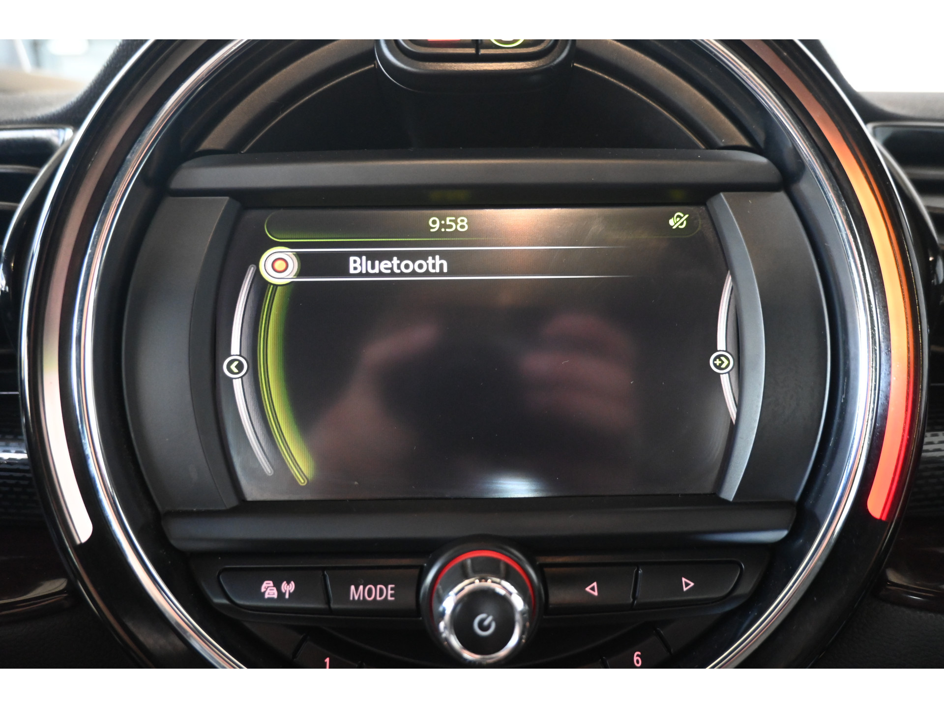 MINI Clubman 1.5 Salt Business Automaat Navigatie Panoramadak Goed Onderhouden! Inruil Mogelijk!